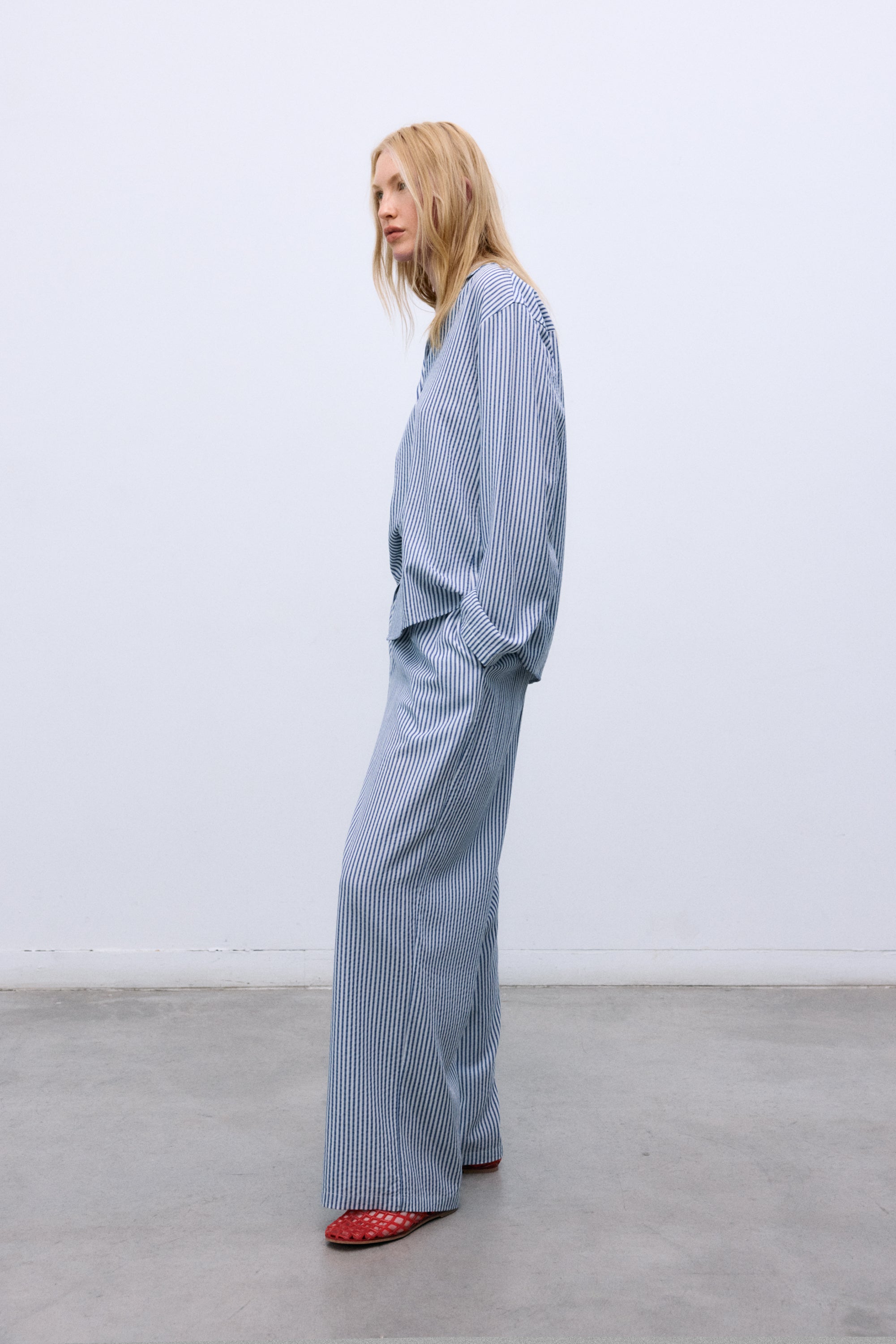 L'un de nos styles les plus vendus, fabriqué en 100 % Tencel, un tissu frais et léger parfait pour l'été.