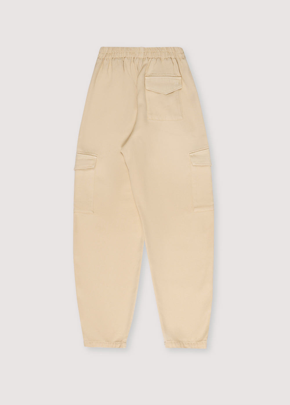 Chios Woman Cargo Pant our winter bestseller, now in 100% Tencel fabric. Pants with an elastic waistband and cargo pockets.