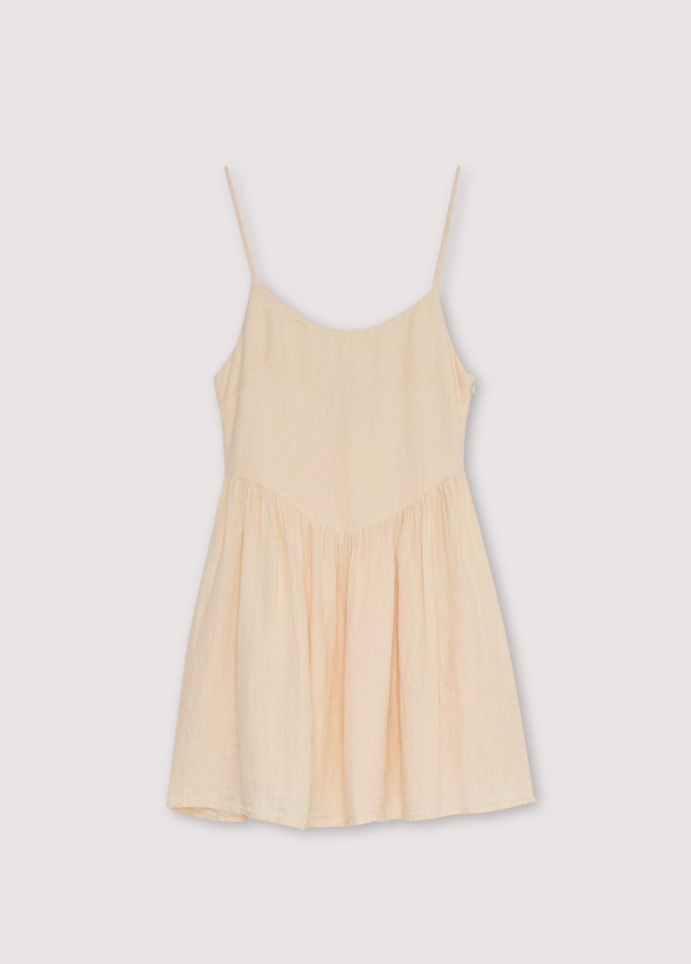 Hera Woman Short Dress in 100% linen, available in three colors: caviar, macadamia, and palm. Square neckline, straps with fasteners, and a short skirt with volume. Spring Summer Collection. The New Society.