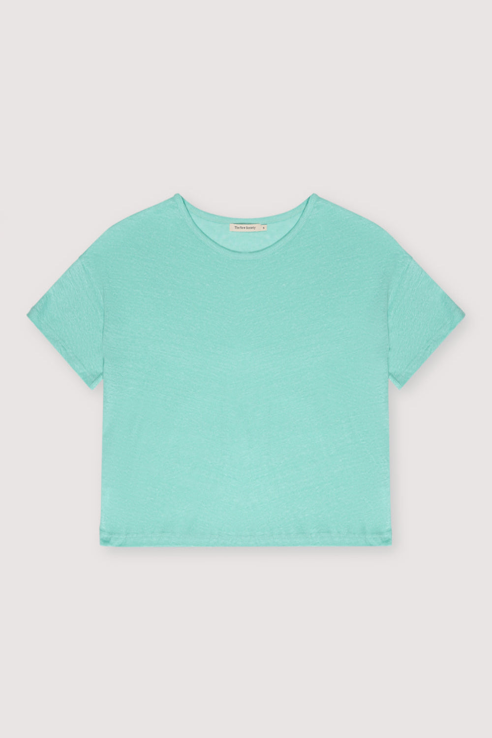 Oversized style 100% linen t-shirt.