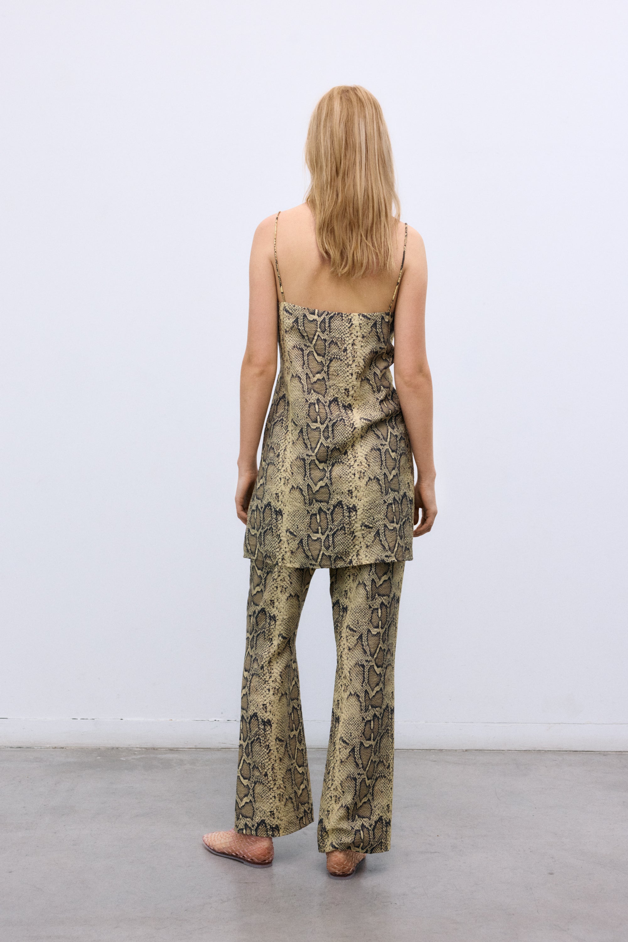 Nettle Woman Top Nettle Print