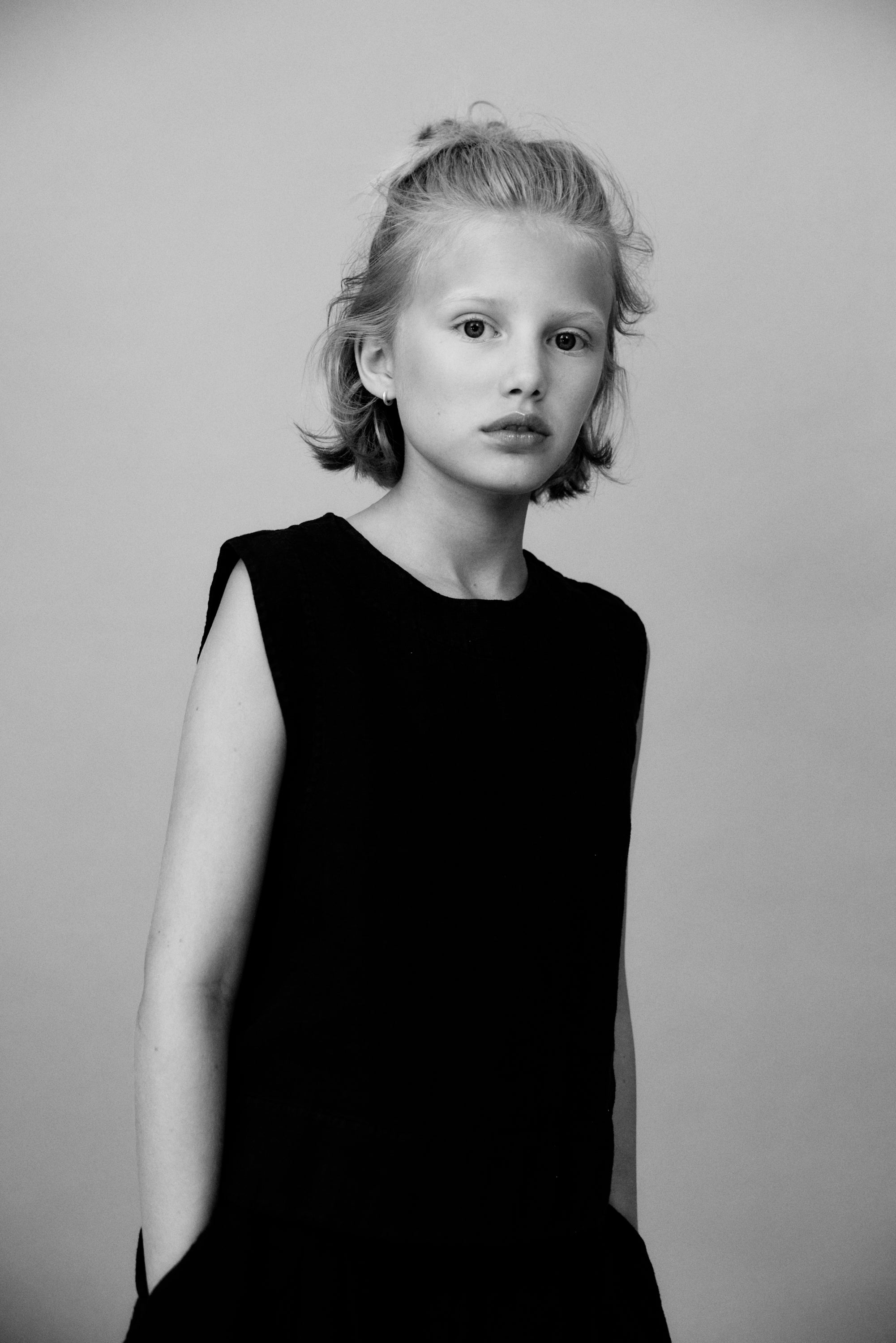 Melissa Teen Top Midnight Black