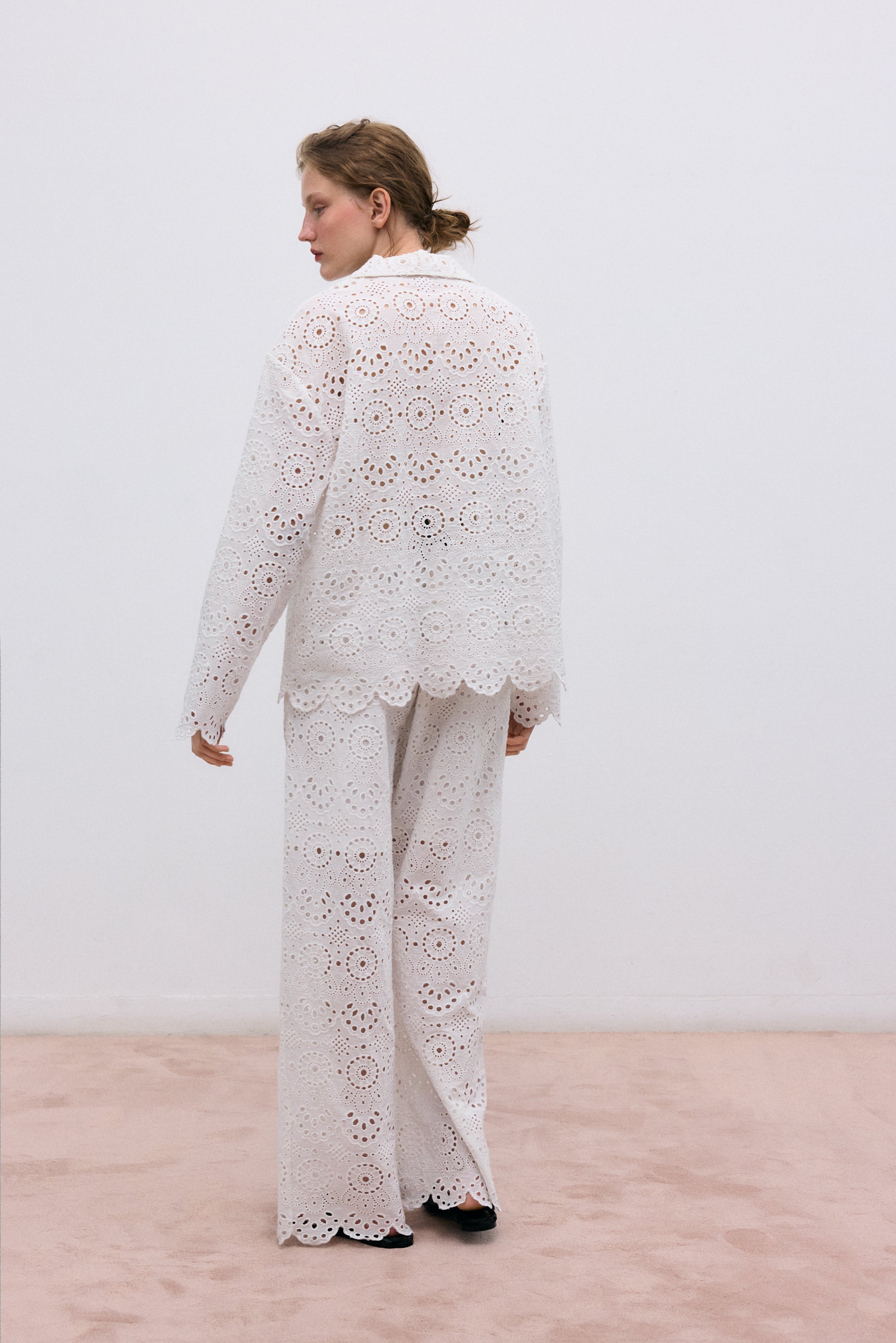 Jara Woman Blouse Ecru