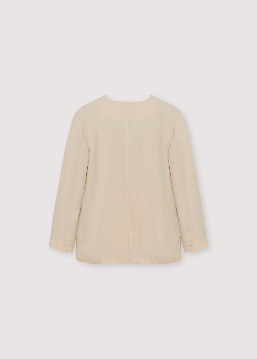 Americana de lino y viscosa confeccionada en nuestros talleres en España.