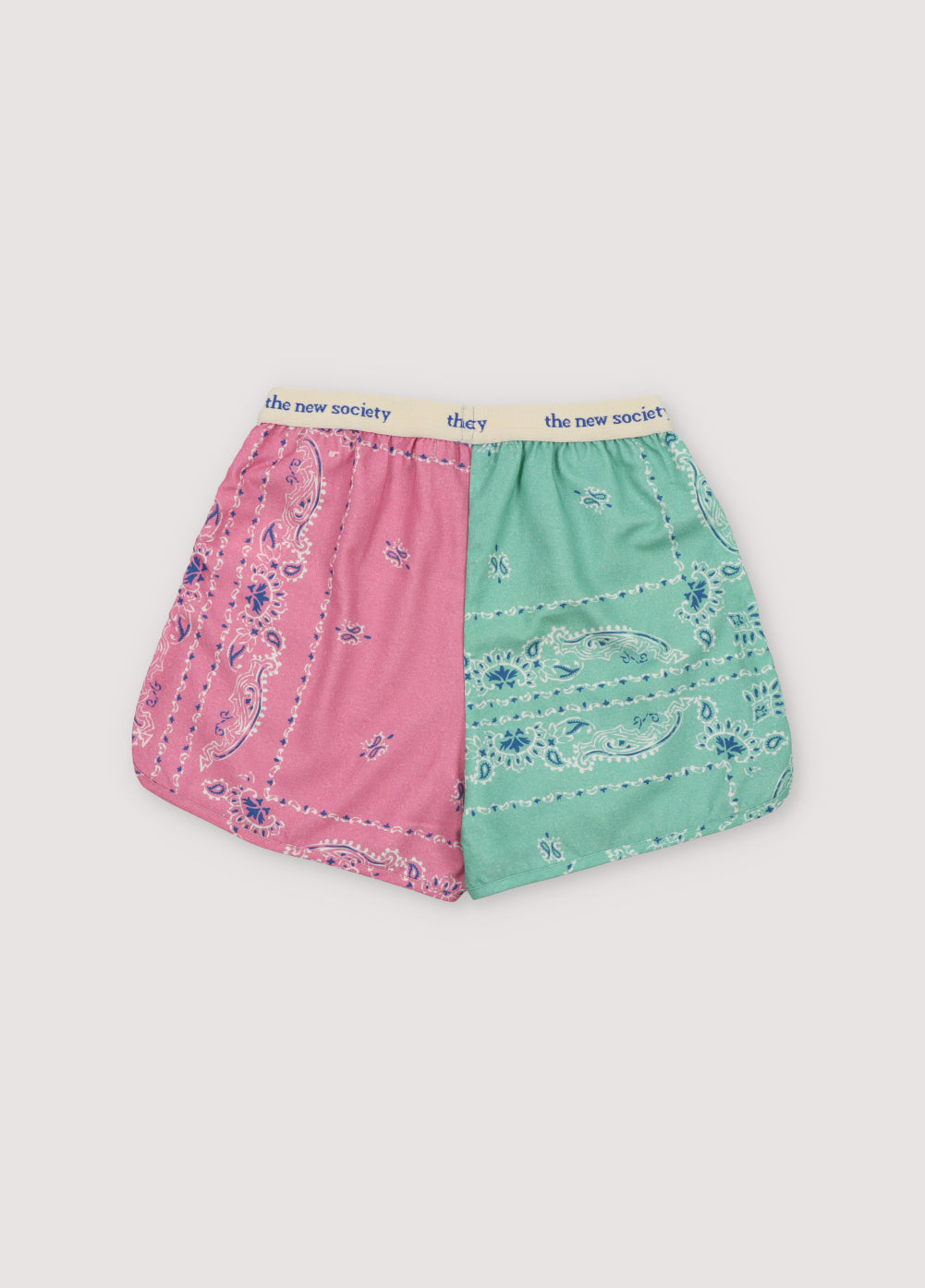 Mileto Girl Shorts in 100% cotton with our hibiscus and jade bandana prints. The shorts feature print contrasts and a macadamia elastic waistband with cobalt lettering. Spring Summer Collection. The New Society.