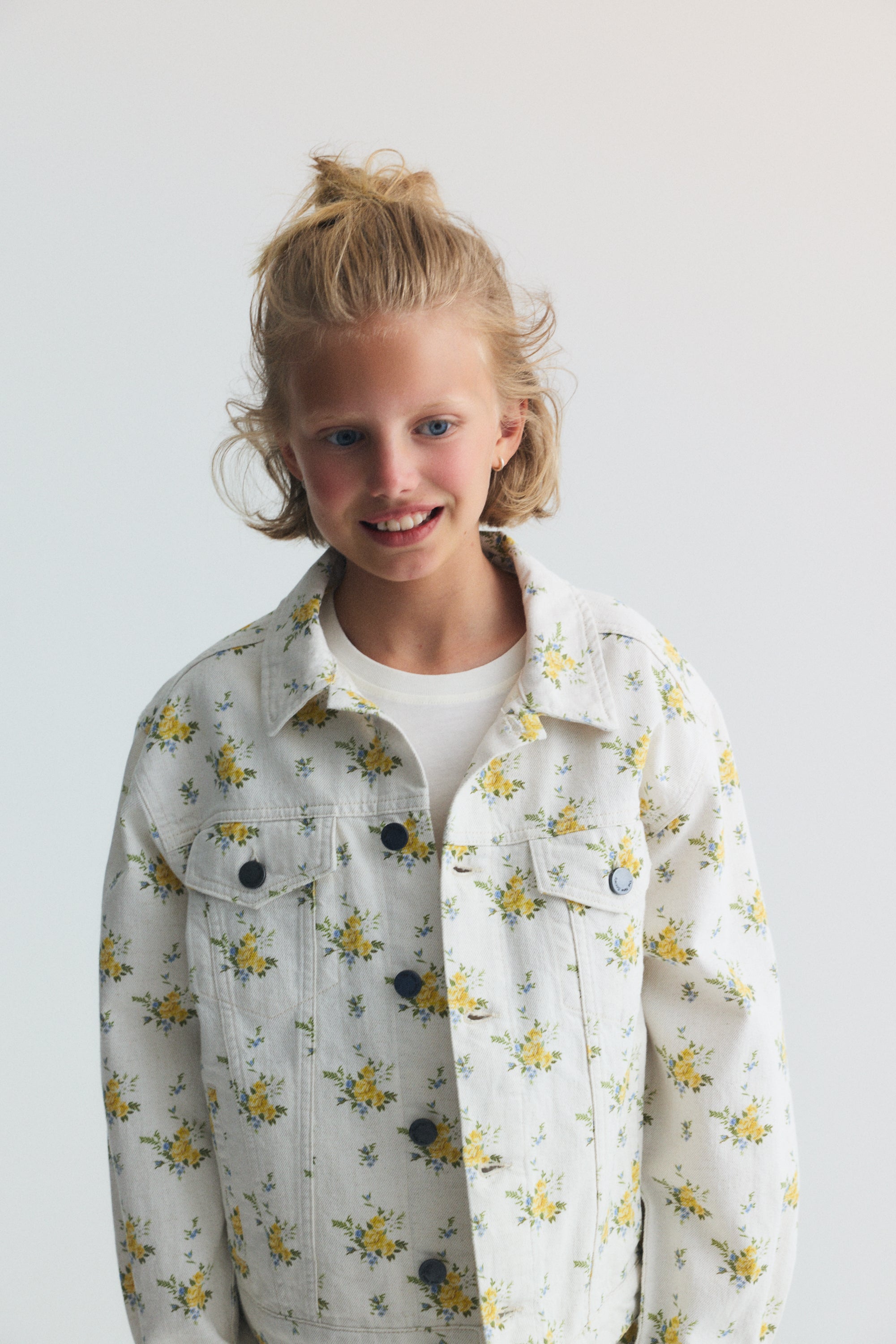 Oversized Denim Jacket in Organic Cotton.