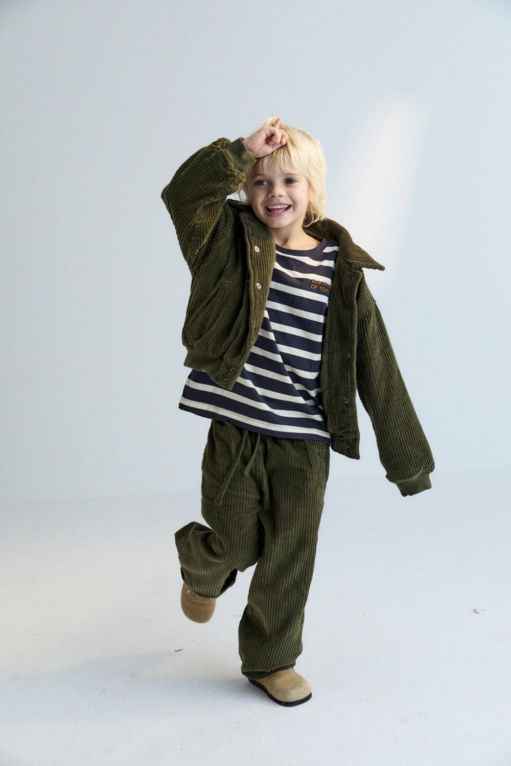 Classic corduroy pants in Hidden Forest Green, designed with a straight-leg fit for everyday comfort and versatility.