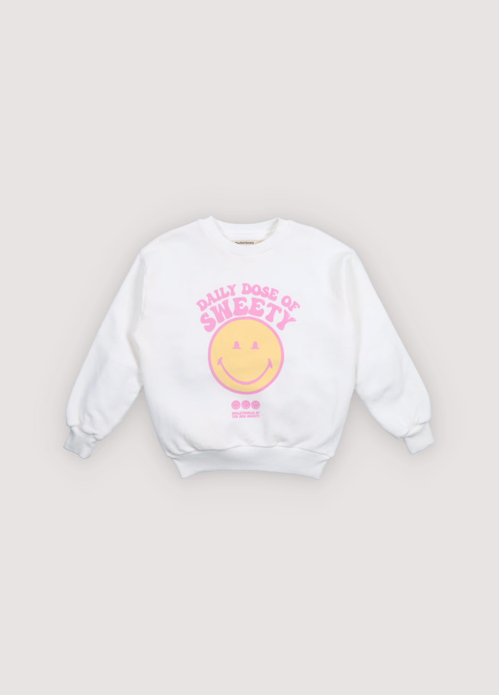 Bring fun and comfort to your child’s wardrobe with this white sweatshirt from ‘The New Society’ x SmileyWorld collaboration.