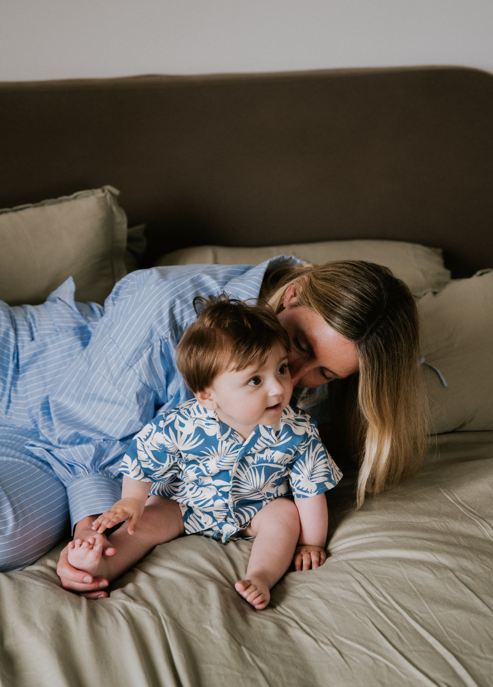 Chemise bébé jardin à imprimé tropical
