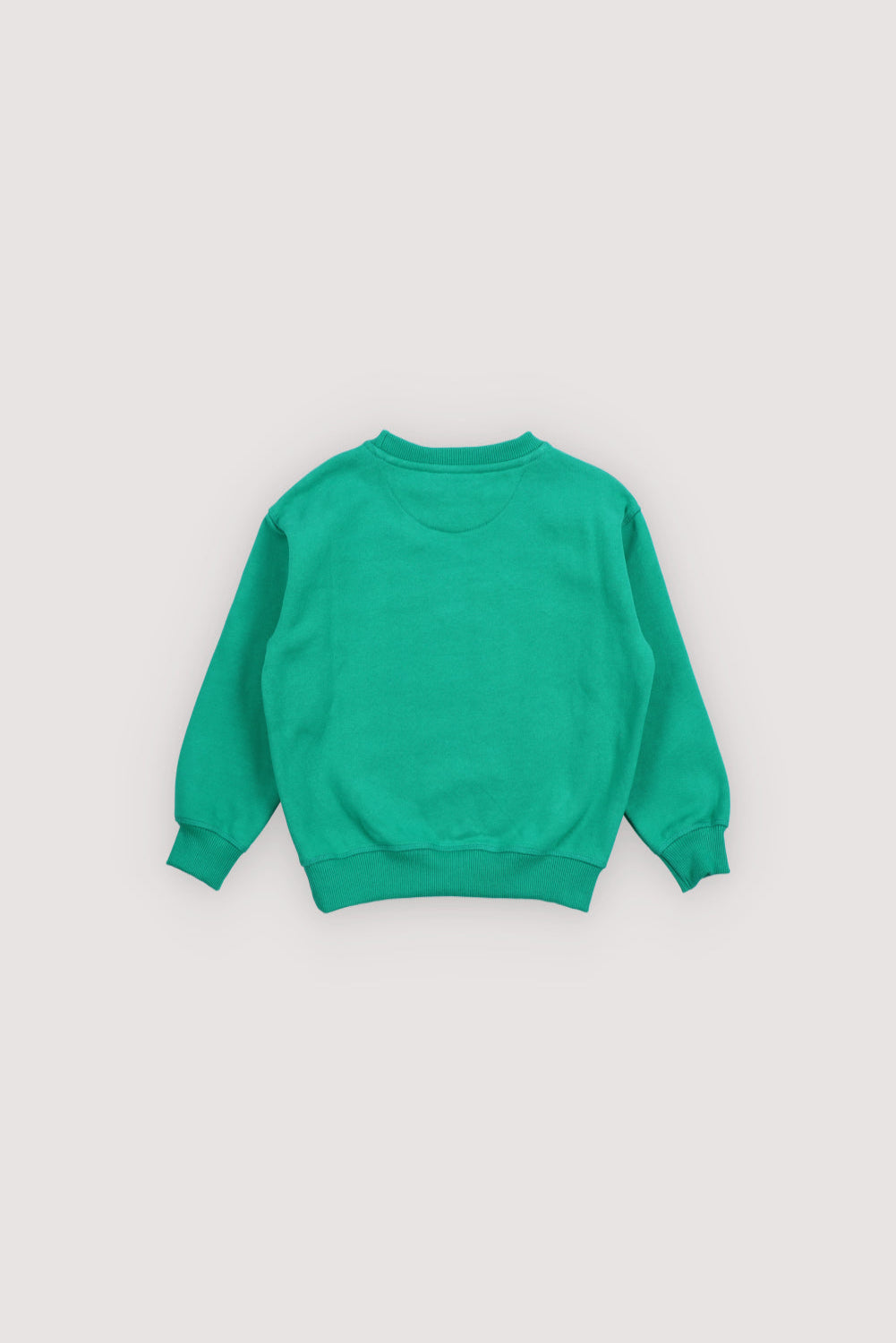 Refresh your everyday essentials with our classic sweatshirt in vibrant Radiant Emerald. Featuring a striking contrasting logo print on the front, this piece combines bold branding with timeless comfort.