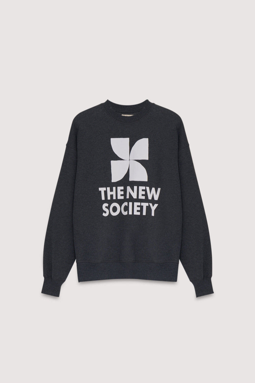 Our classic sweatshirt with a contrasting logo print on the front. Brushed on the inside and outside.