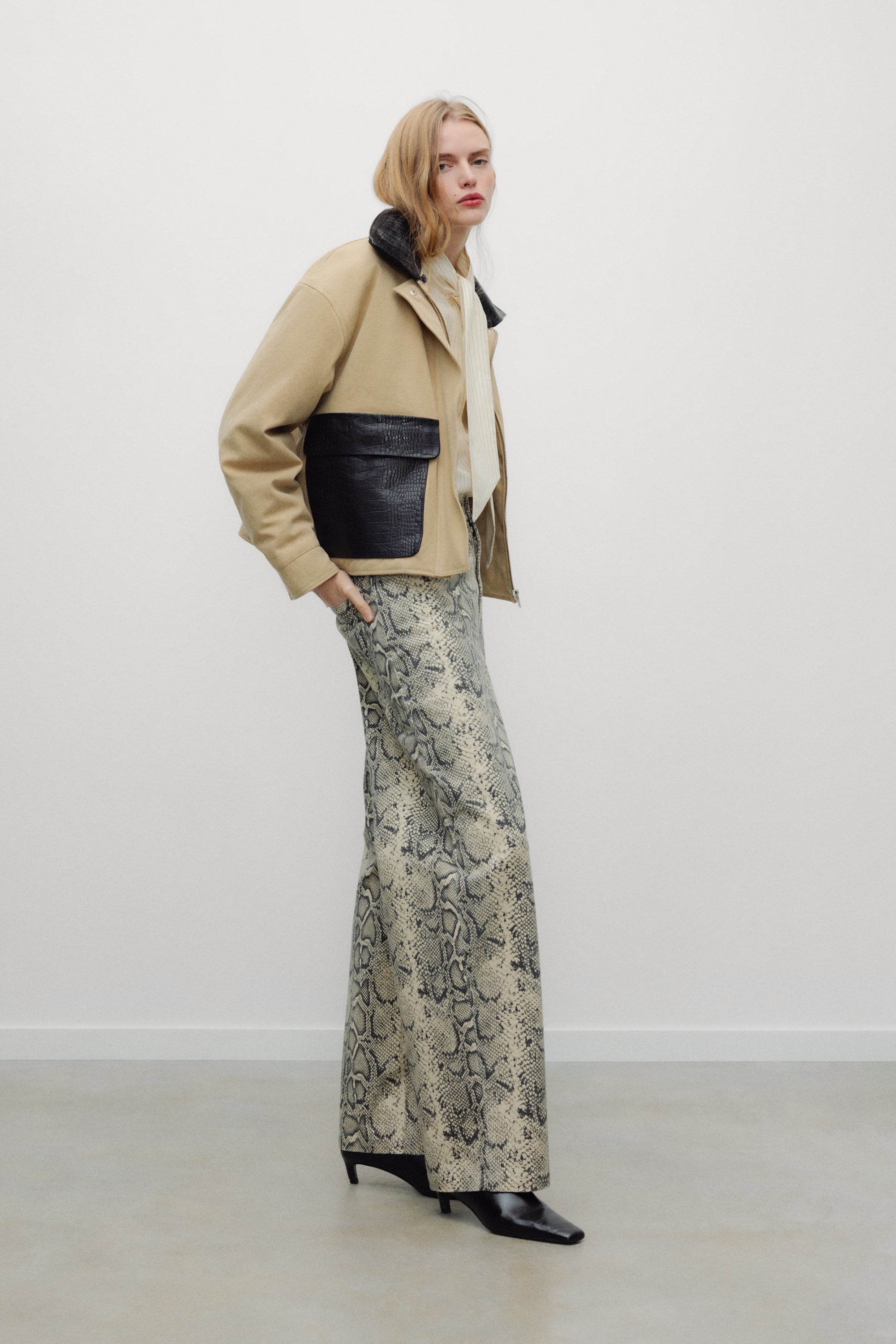 TNS Denim Woman Barrel Trouser Snake Print