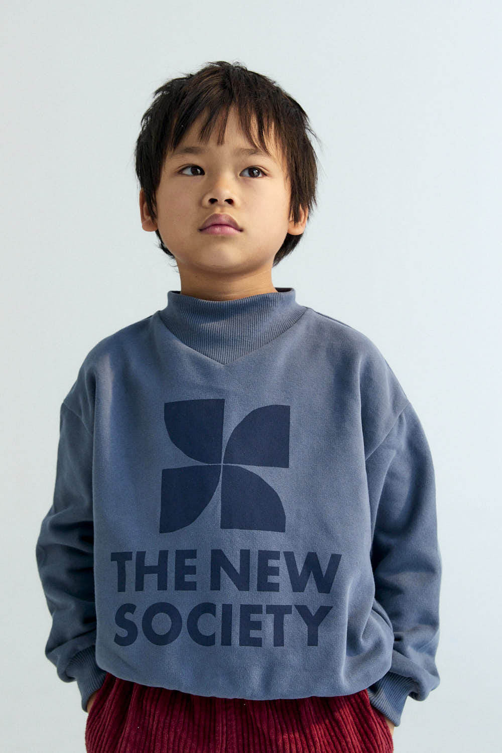 Cotton fleece sweatshirt with a ribbed collar and a brand print on the front.