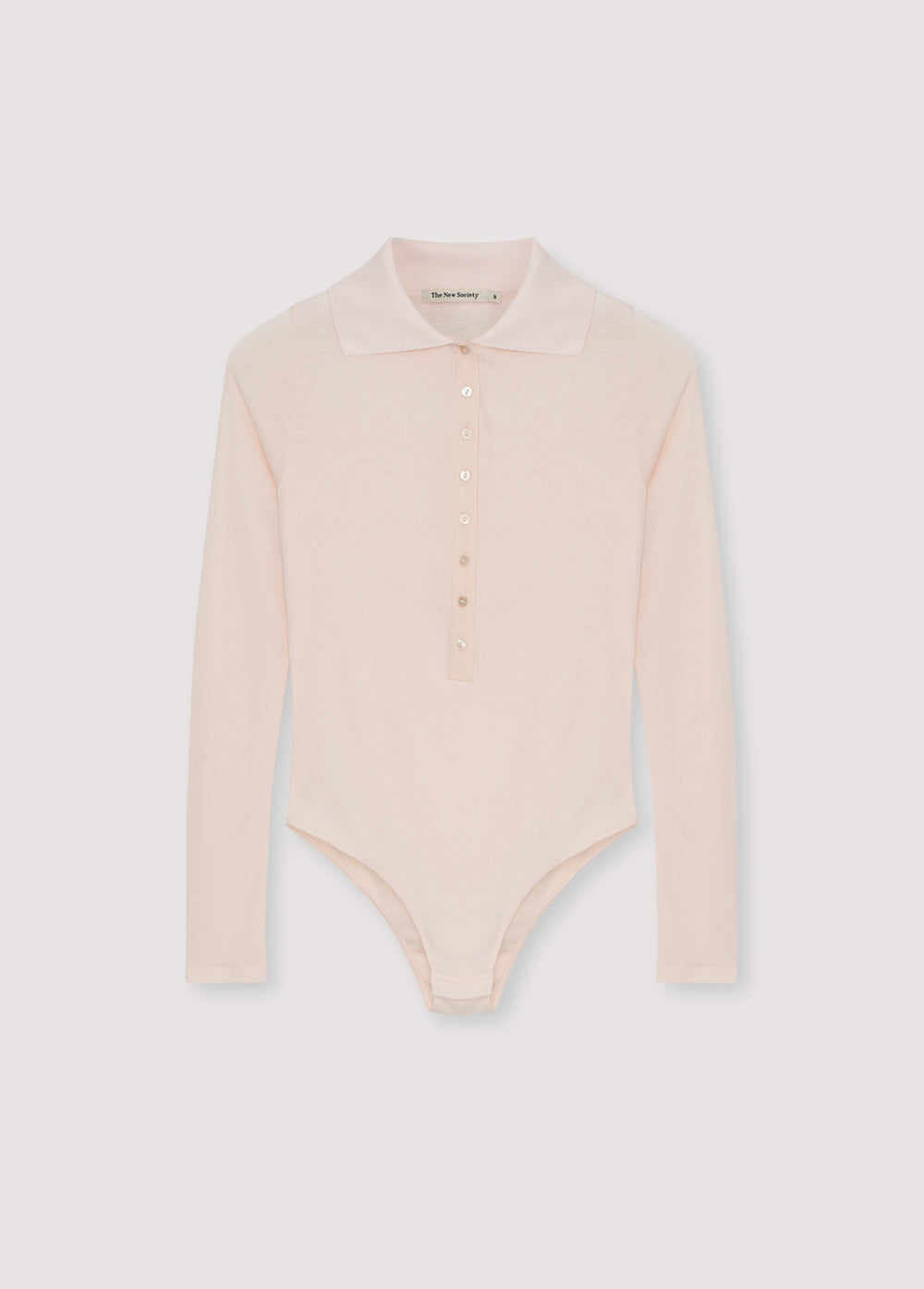 Fine rib body crafted from recycled cotton, designed for a sleek and comfortable fit