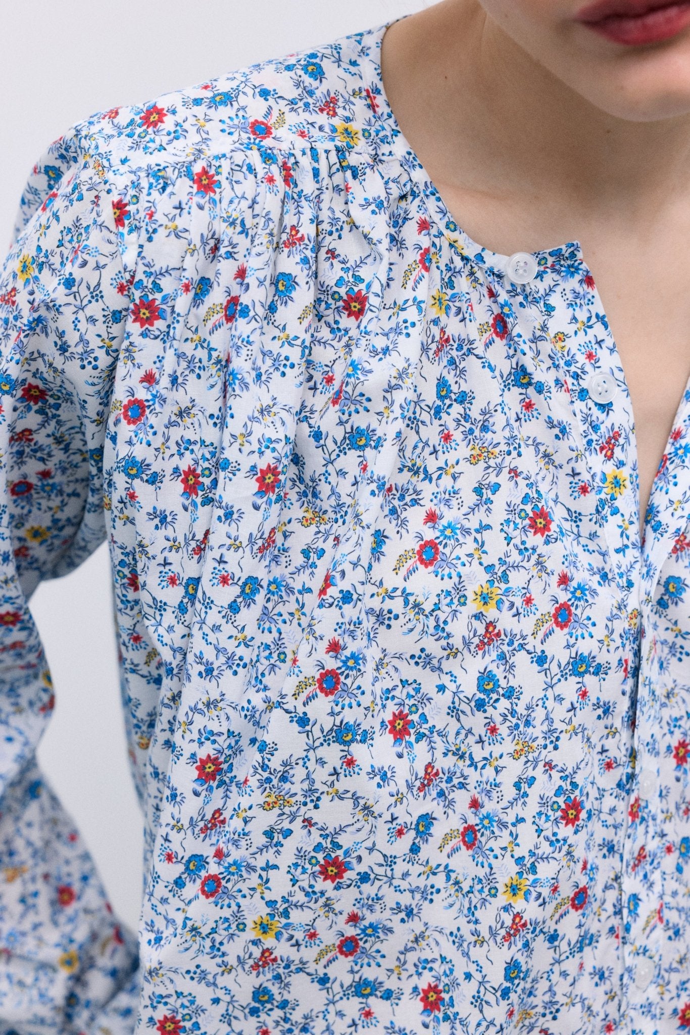 Cloe Woman Shirt Cloe Print