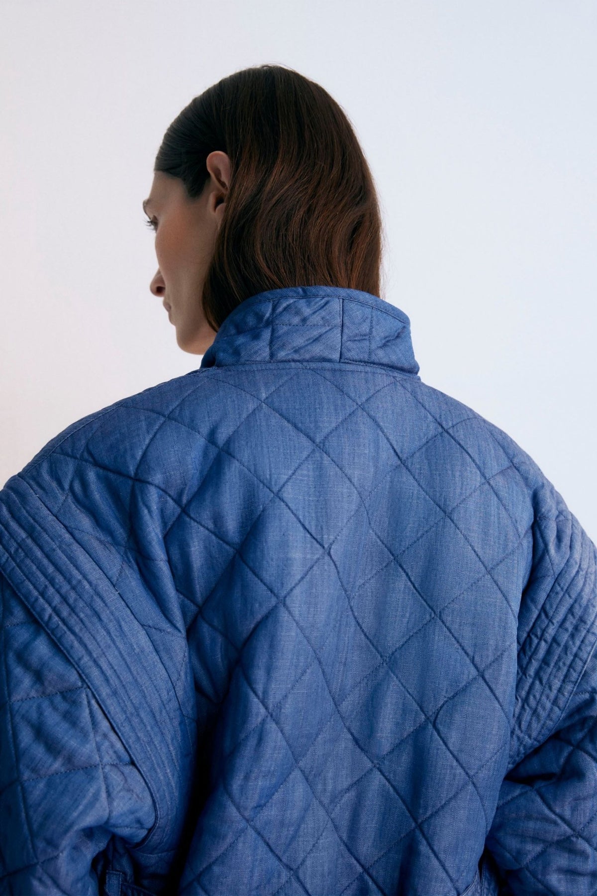 Eleni Woman Jacket, our bestseller jacket, now in 100% linen fabric with our hyacinth print and 100% lyocell denim. Spring Summer Collection. The New Society.