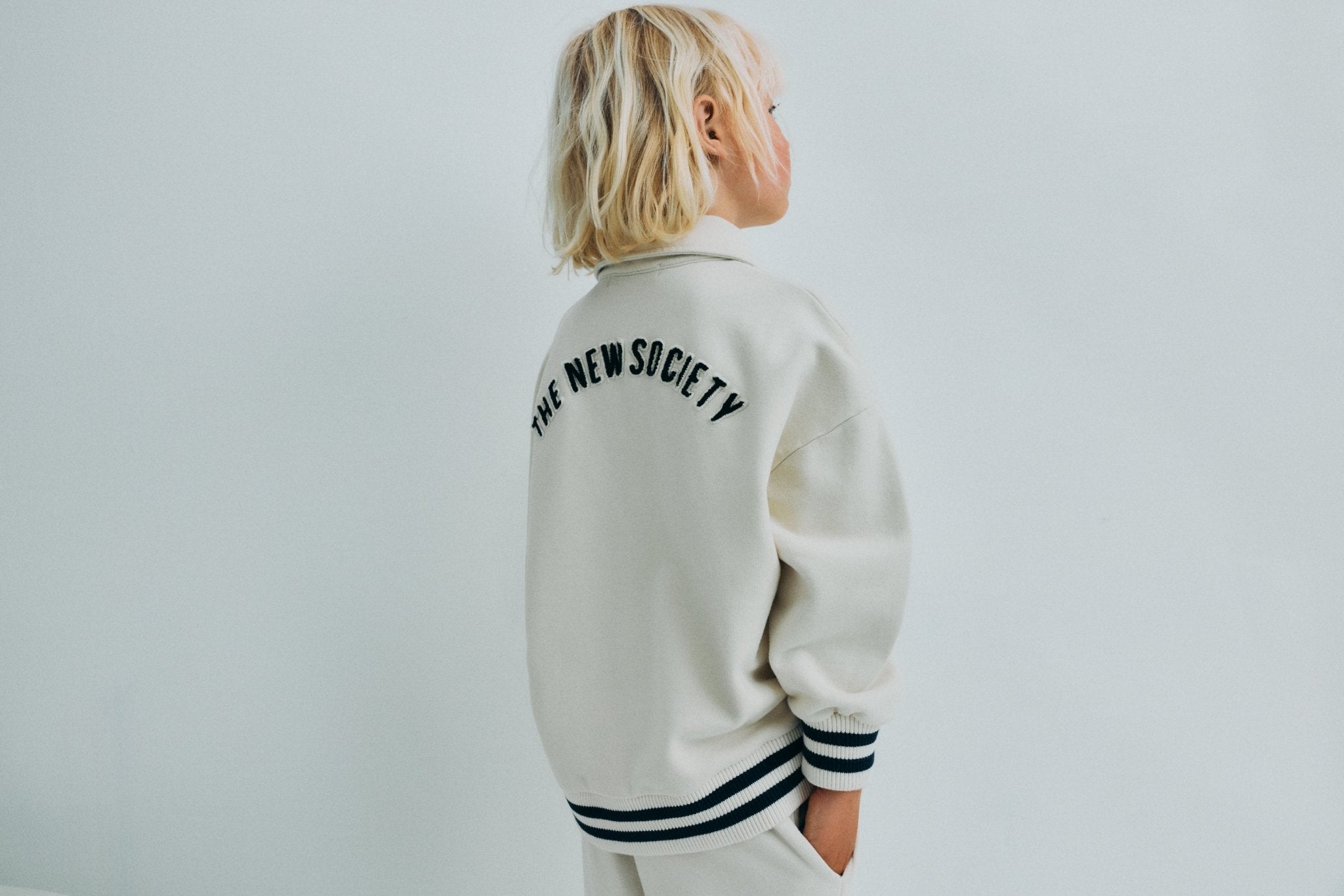 피니아 폴로 에크루