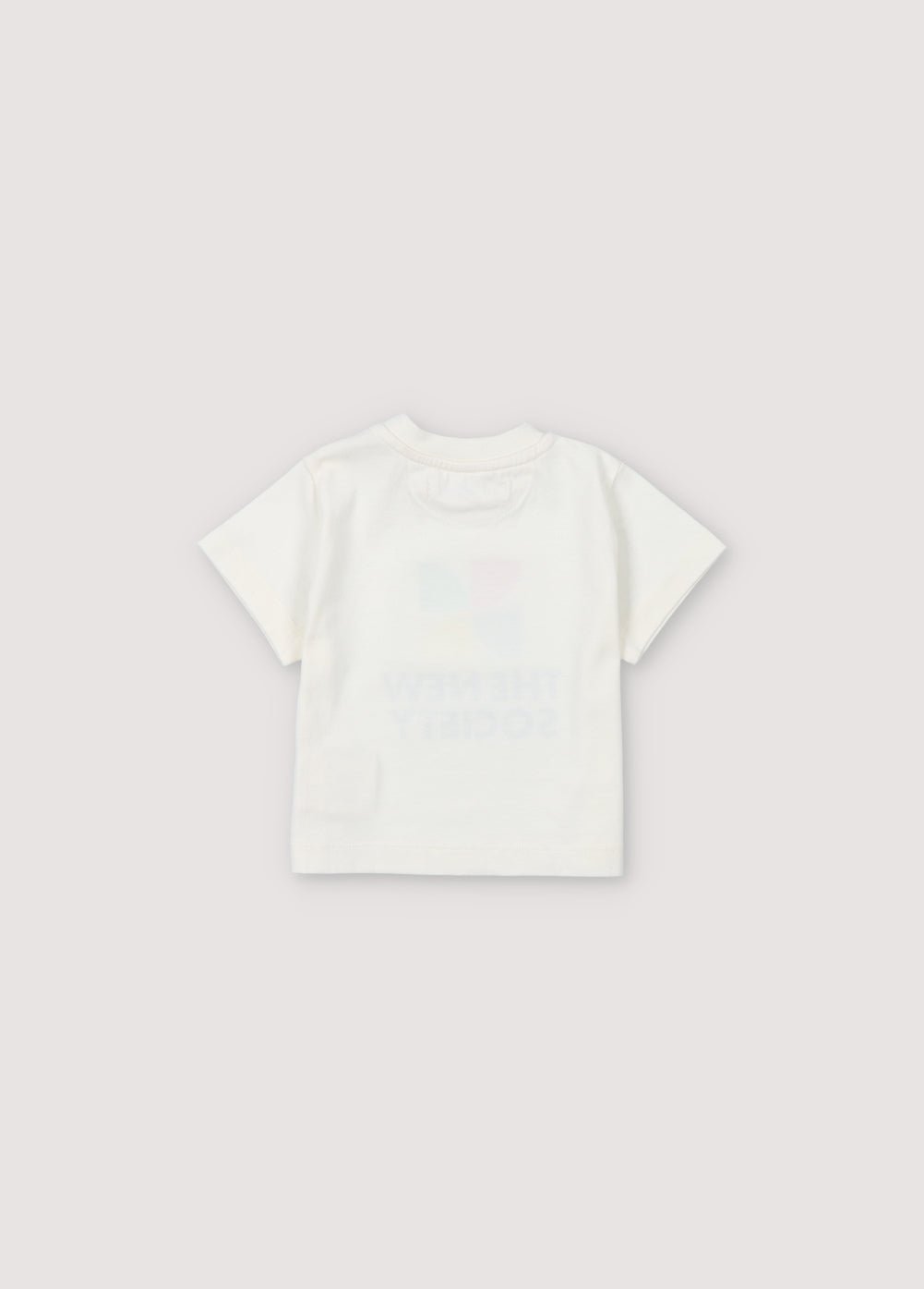 T-shirt à manches courtes et épaules tombantes avec logo coloré sur le devant et ouverture d'épaule par boutons-pression ton sur ton. Collection Printemps Été. The New Society.