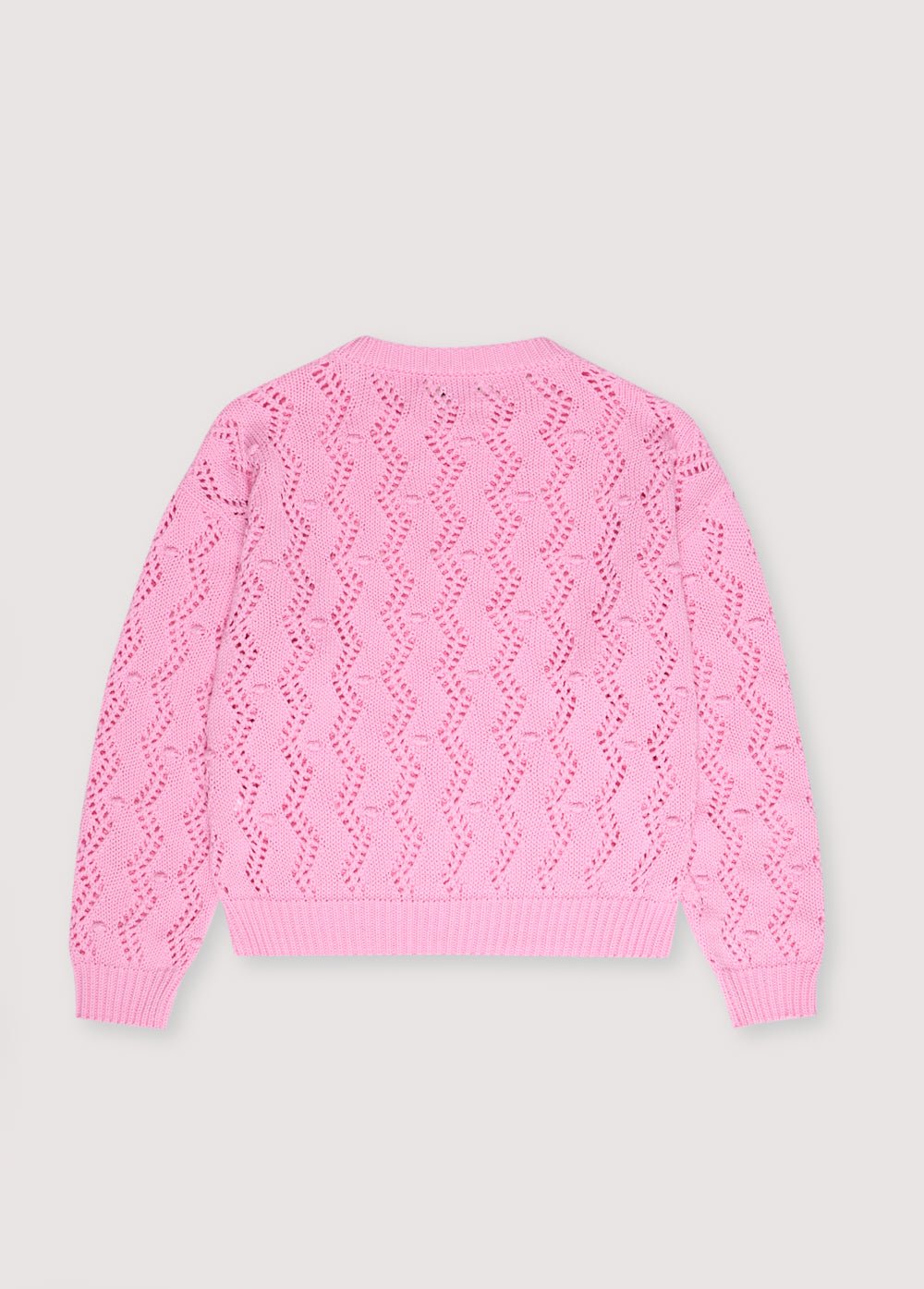 Sweater with an original textured knit that makes it a special garment. It features ribbing on the neckline, cuffs, and hem, and has a dropped shoulder sleeve design.
