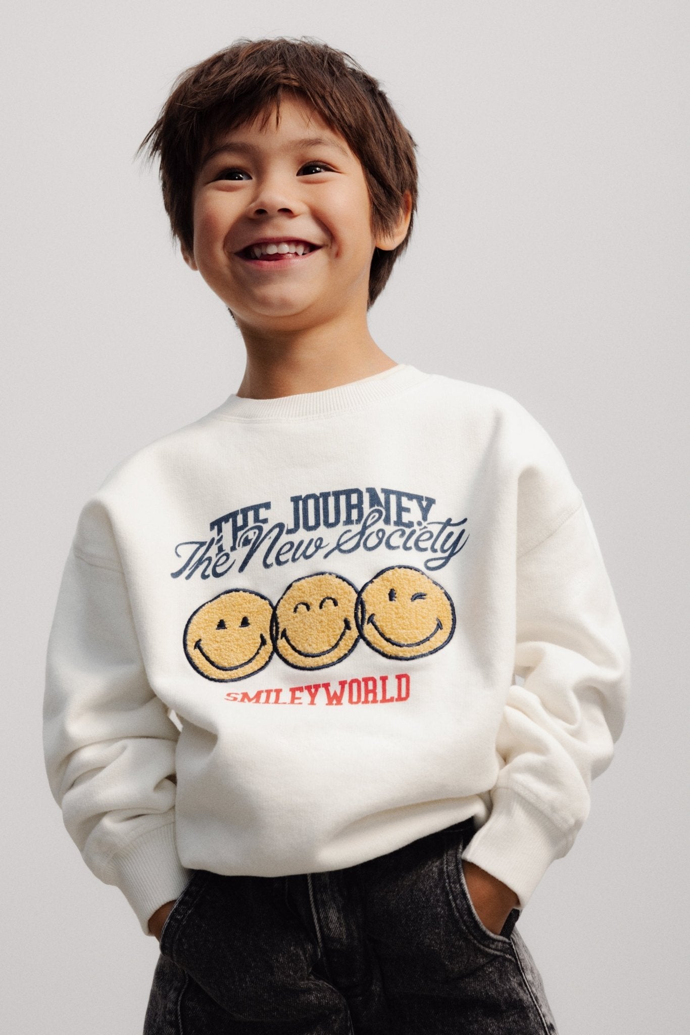 Smiley-Sweatshirt Flüsterweiß