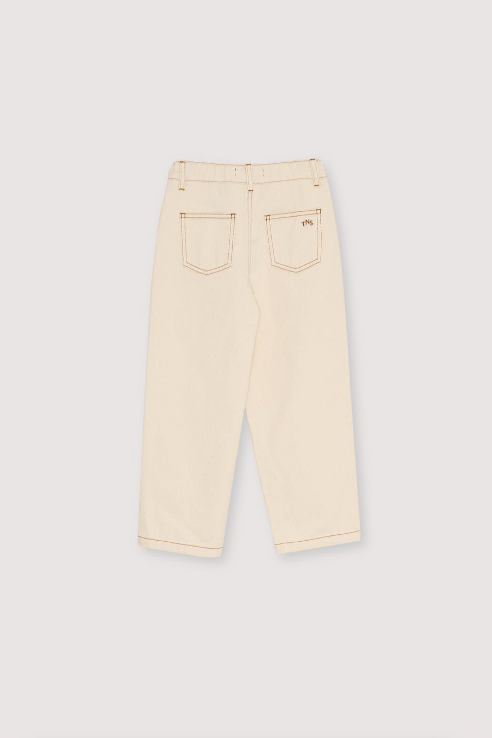 This essential denim style in ecru is designed with front pockets accented by subtle topstitching and branded embroidery on the back pocket