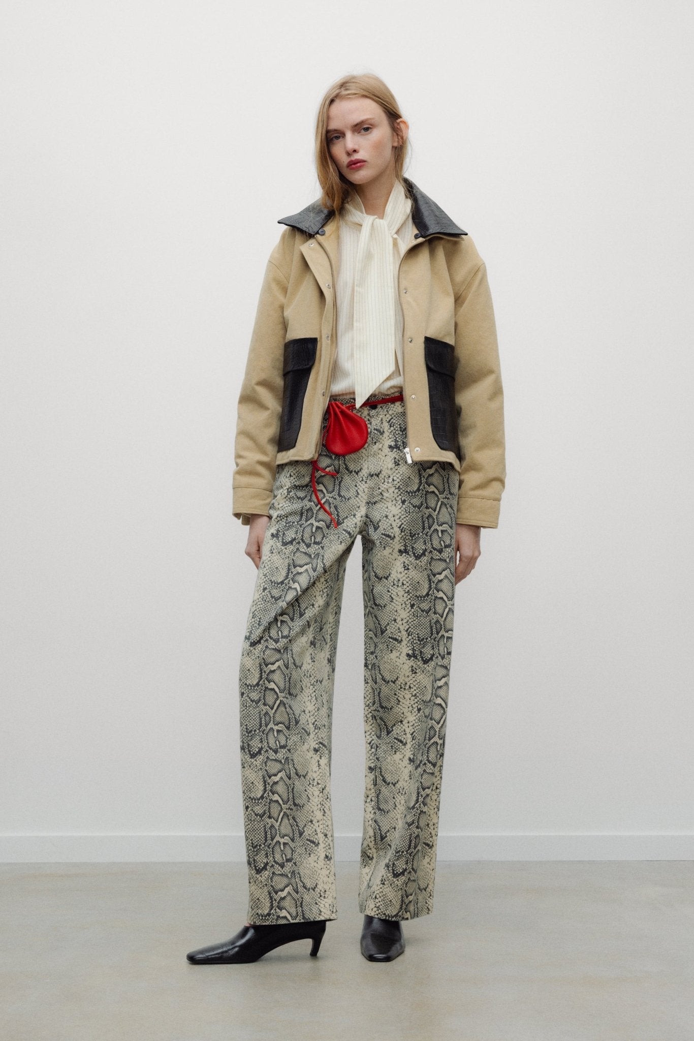 TNS Denim Woman Barrel Trouser Snake Print