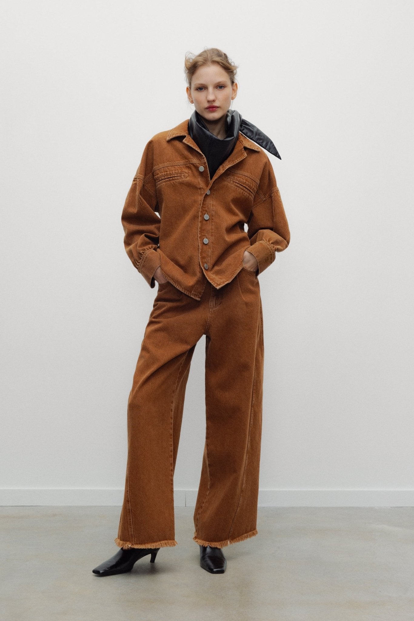 TNS Denim Woman Extraweite Hose Hazel