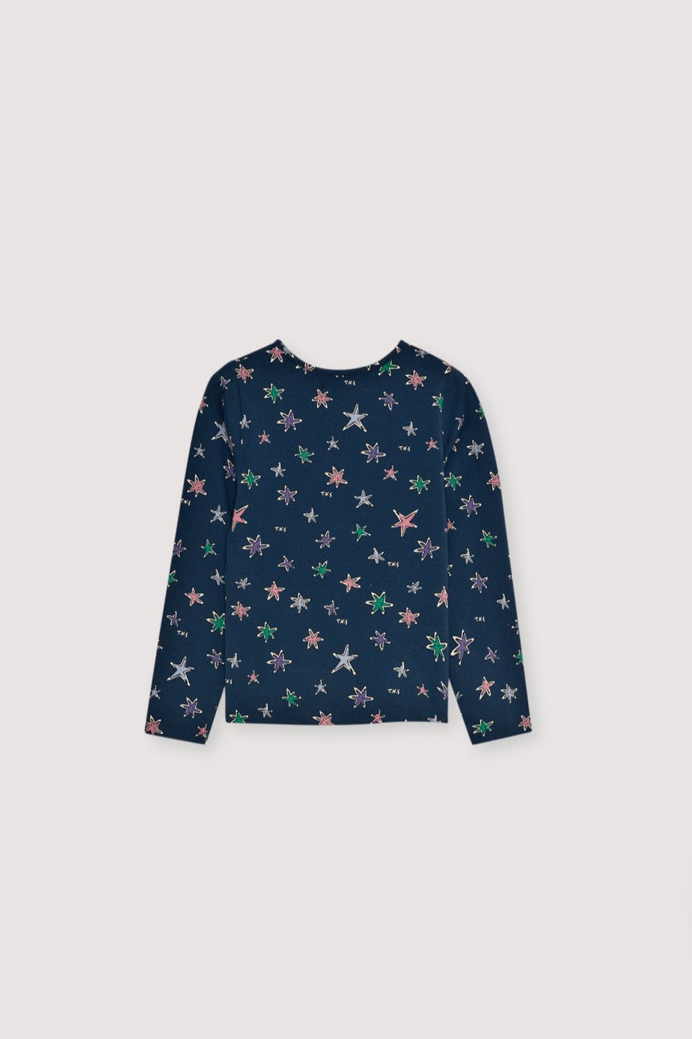 Soft jersey t-shirt featuring a classic round neckline and an all-over floral print for a fresh, playful look