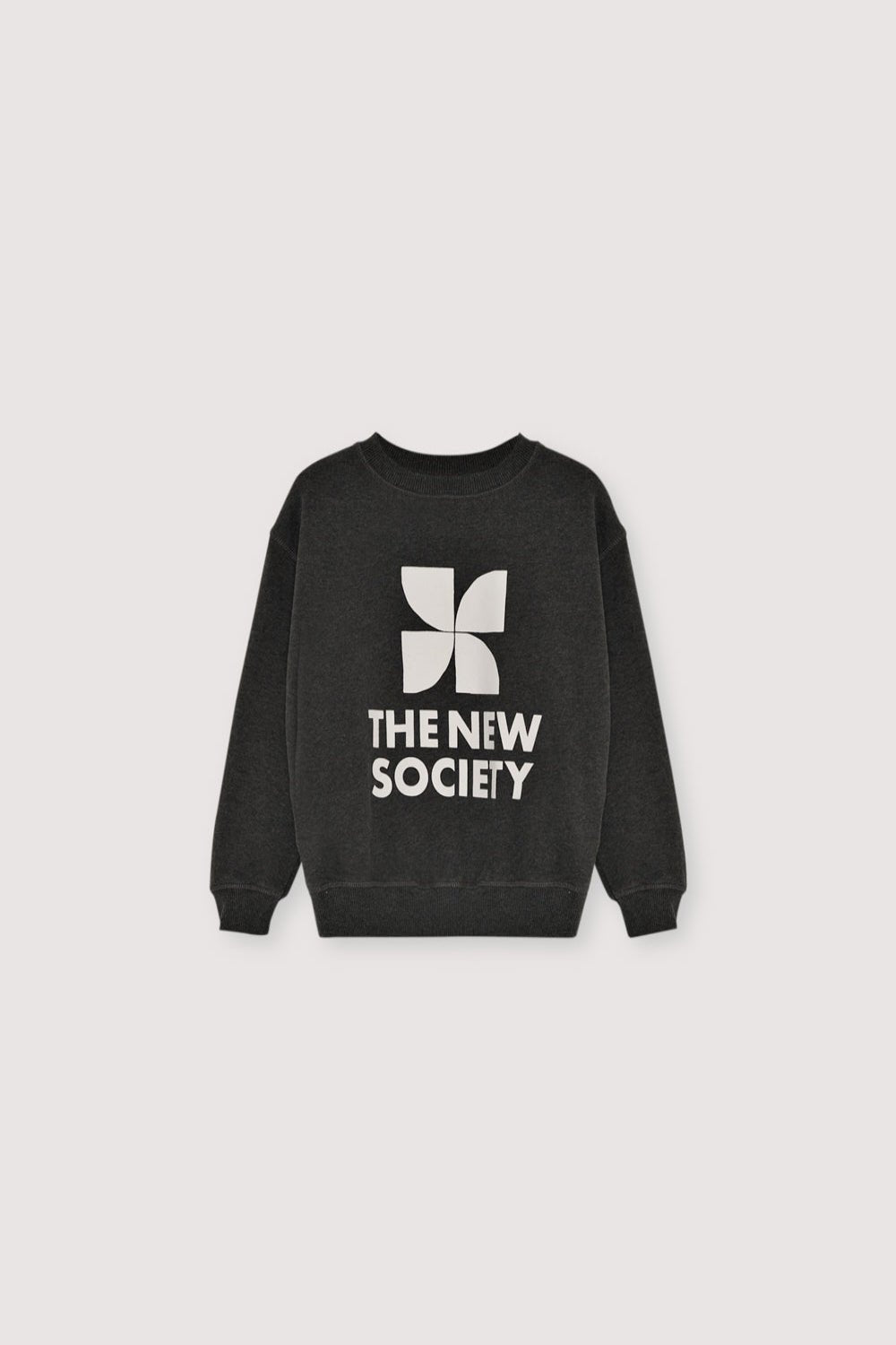 Stay timeless and comfortable in this classic Grey Melange sweatshirt, featuring a bold contrasting logo print on the front.