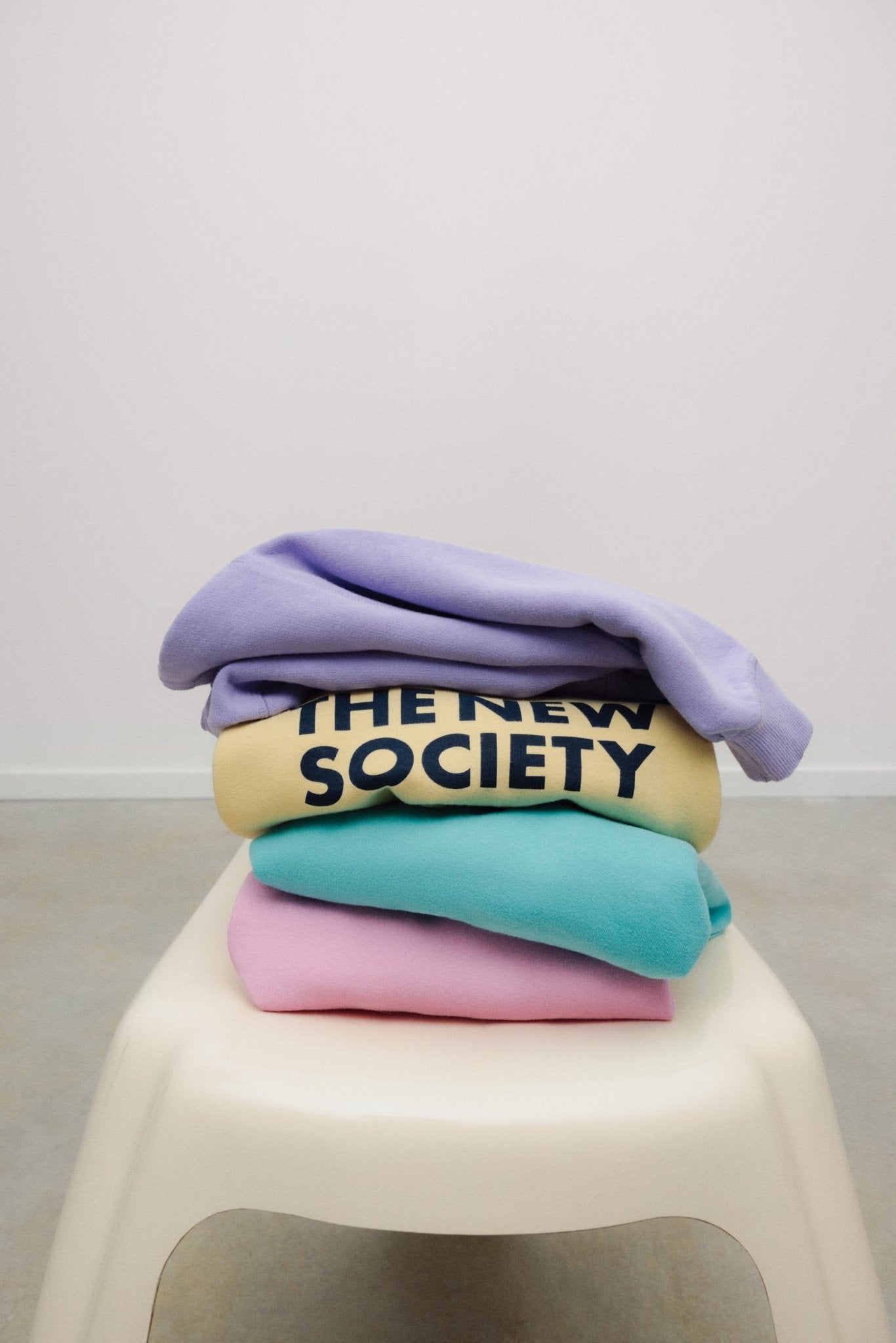 TNS-Logo-Sweatshirt Violette Tulpe