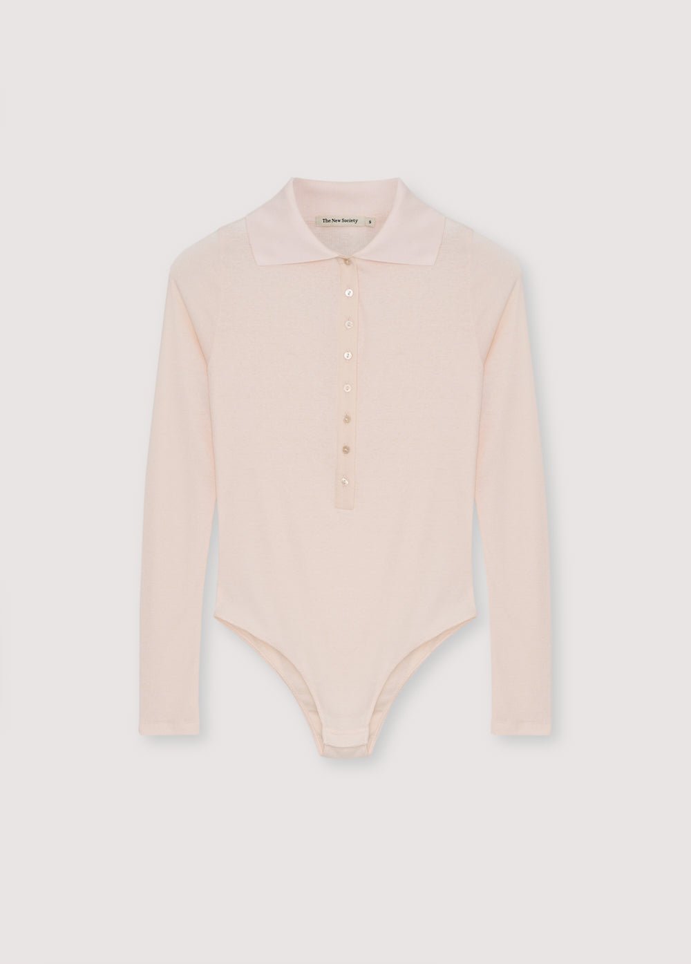 Fine rib body crafted from recycled cotton, designed for a sleek and comfortable fit