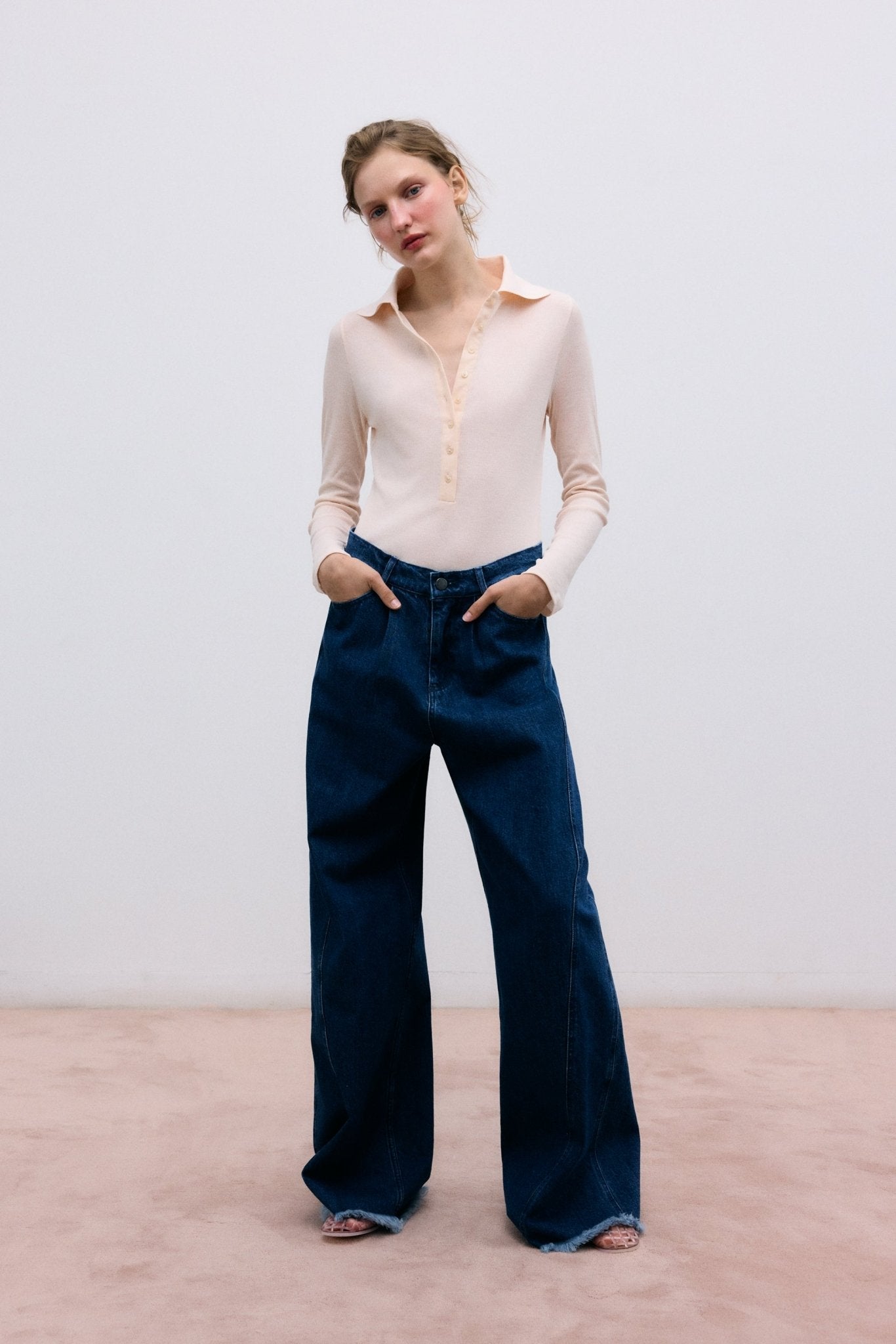 Fine rib body crafted from recycled cotton, designed for a sleek and comfortable fit