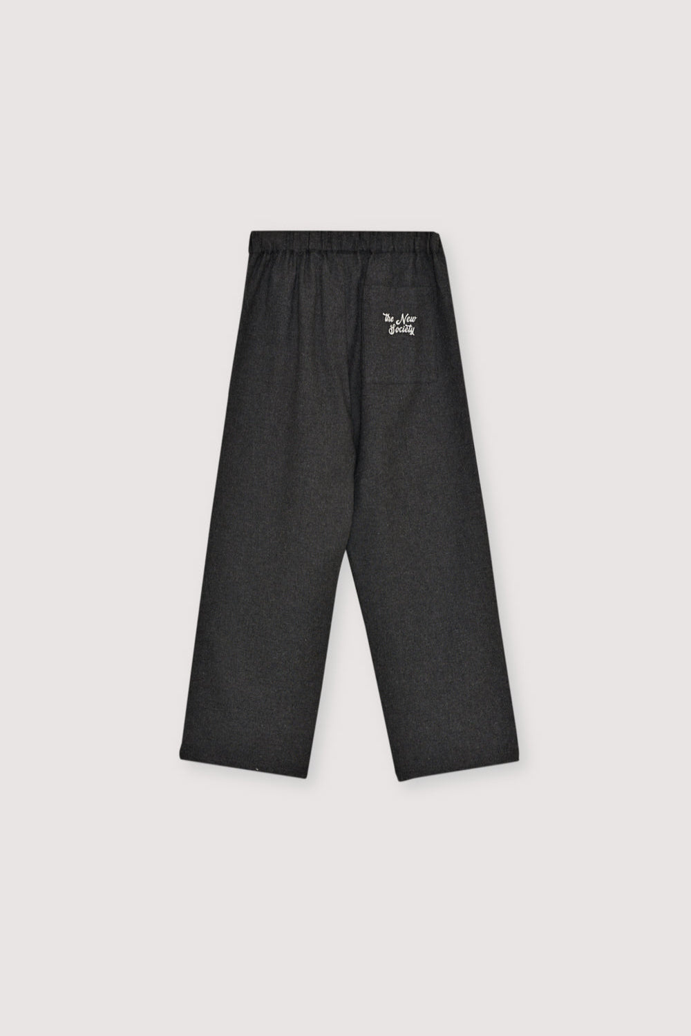 Comfortable and refined, these Grey Melange flannel pants feature an elastic waistband with a distinctive front closure that combines buttons and a drawstring. 