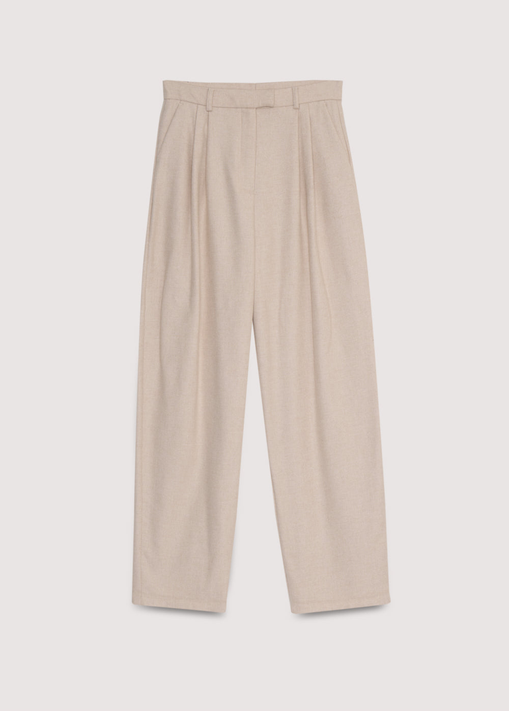 Wool pant with pleat detail in the front and side pockets. They feature a waistband with a hidden button closure.
