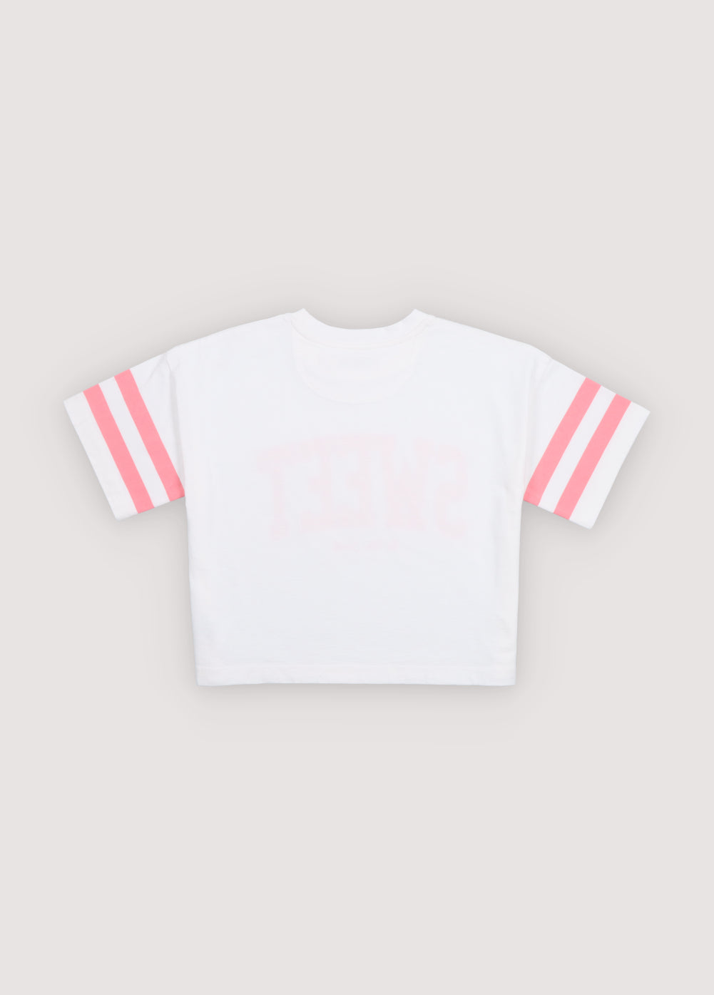 Soft cotton jersey crop tee featuring contrast prints on the sleeves and a “Sweet” print on the front for a playful, modern look.