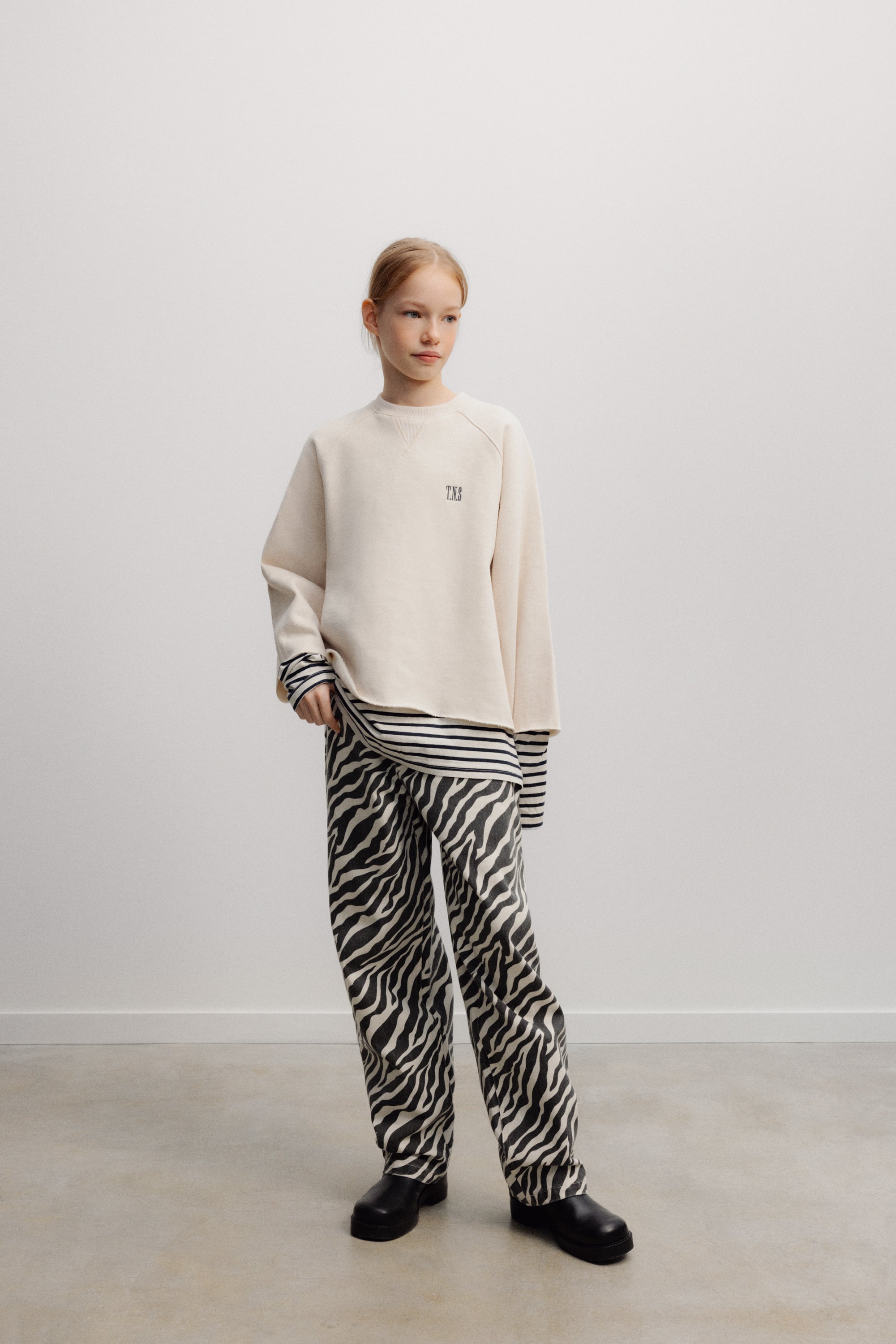 niebla Teen Sudadera