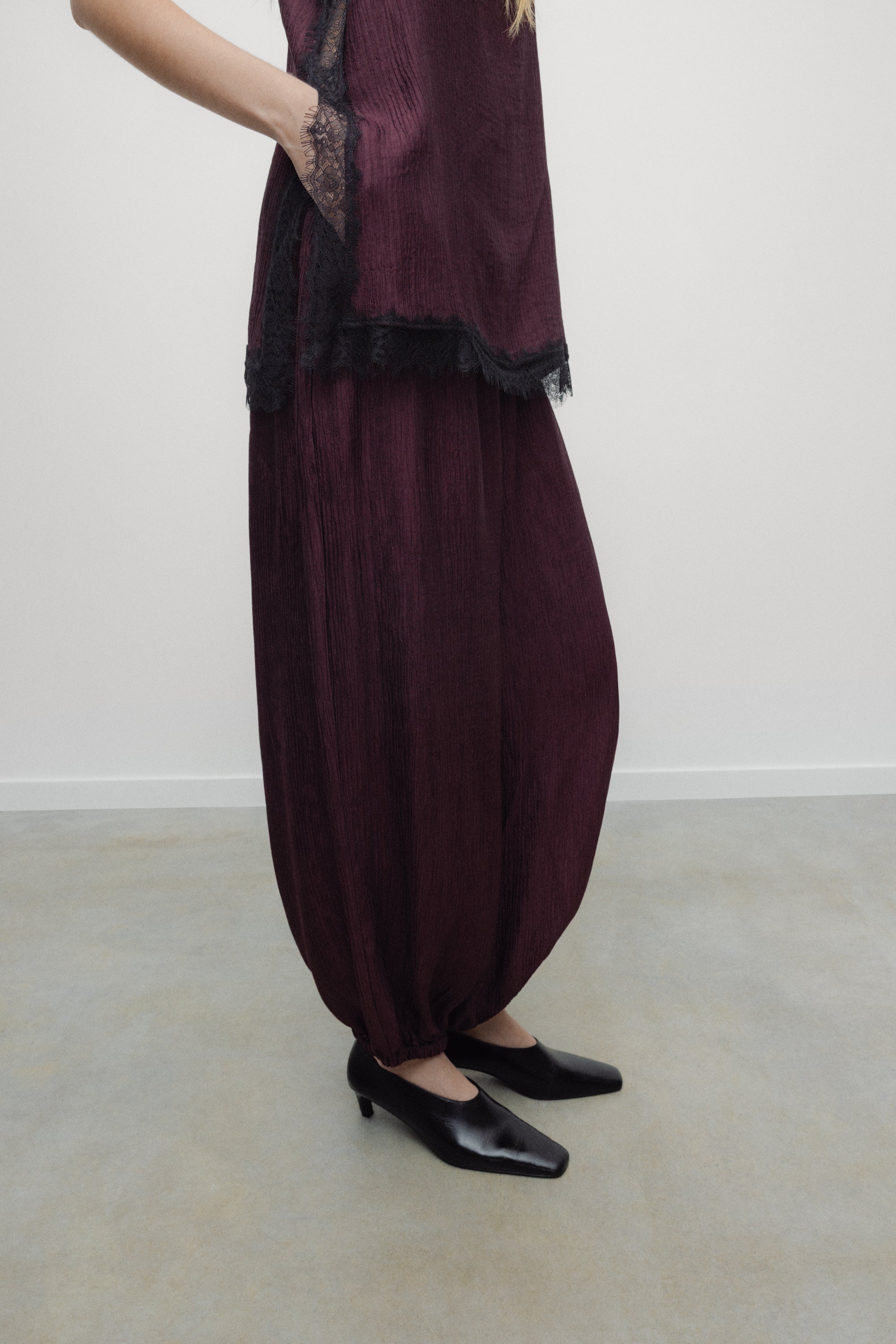 Halo Woman Trouser