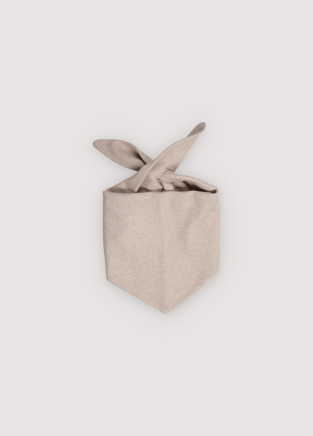 Triangular wool scarf with a side slit. Perfect for pairing with the matching wool coat.