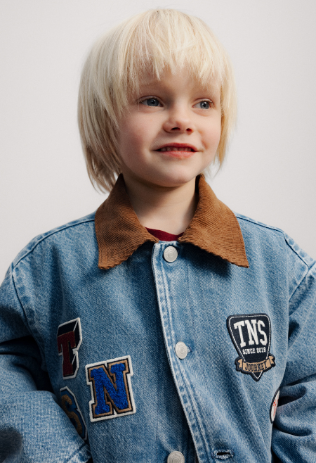 
The Ridge Jacket is crafted from a premium blend of BCI cotton and lyocell denim