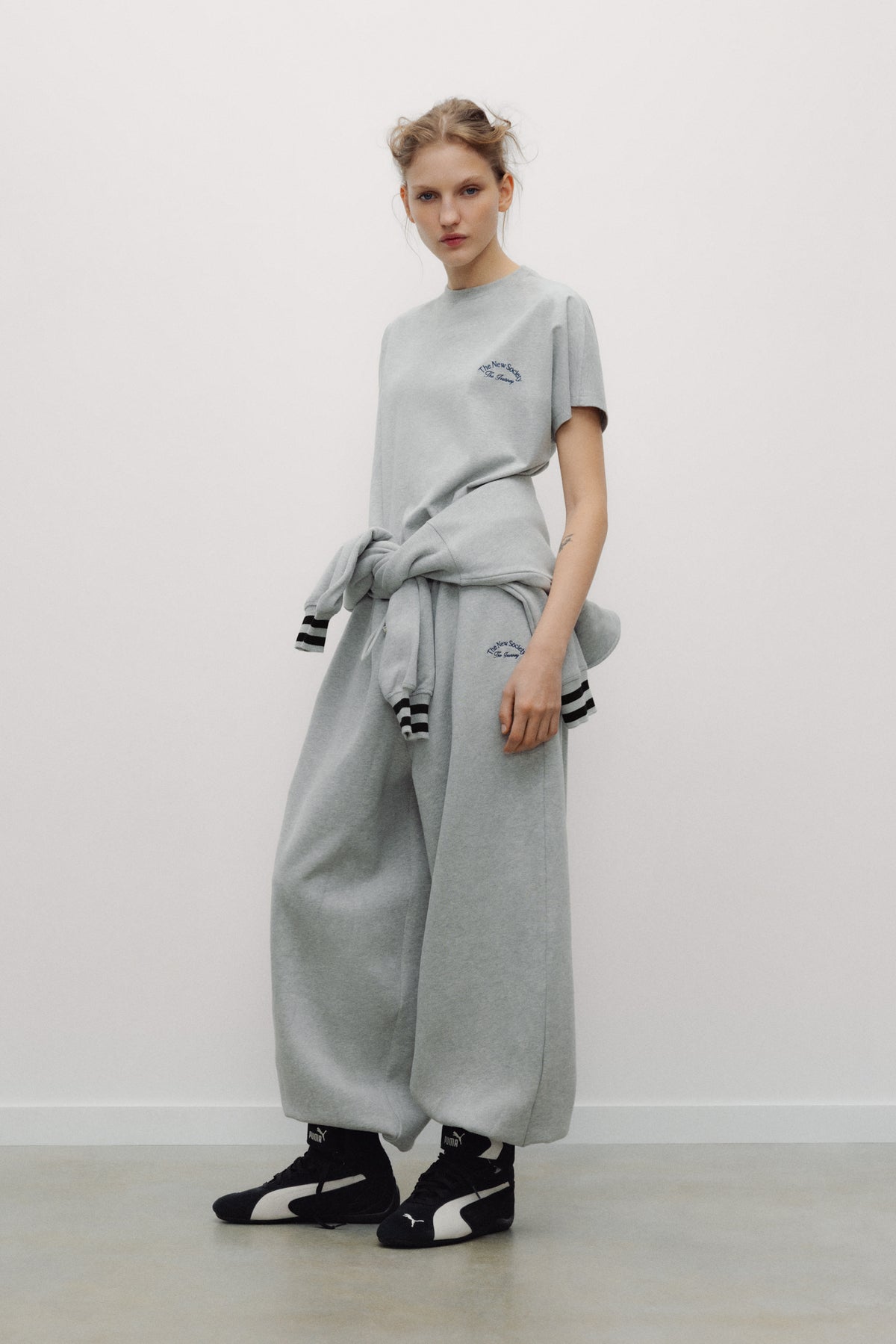 Mochi Mujer Jogging Gris Claro Melange