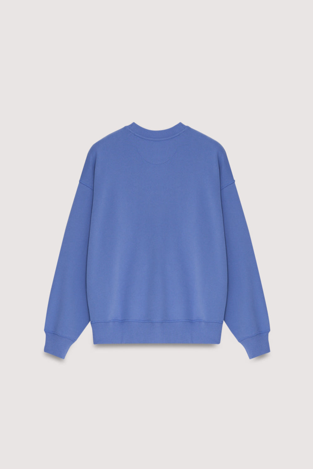 Our classic sweatshirt with a contrasting logo print on the front. Brushed on the inside and outside.