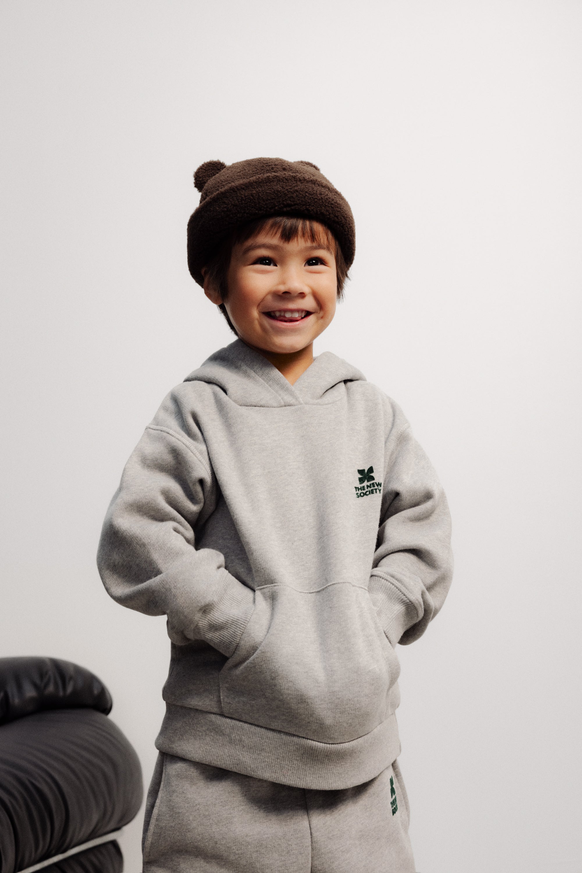Sudadera con capucha TNS Logo Mid Grey Melange
