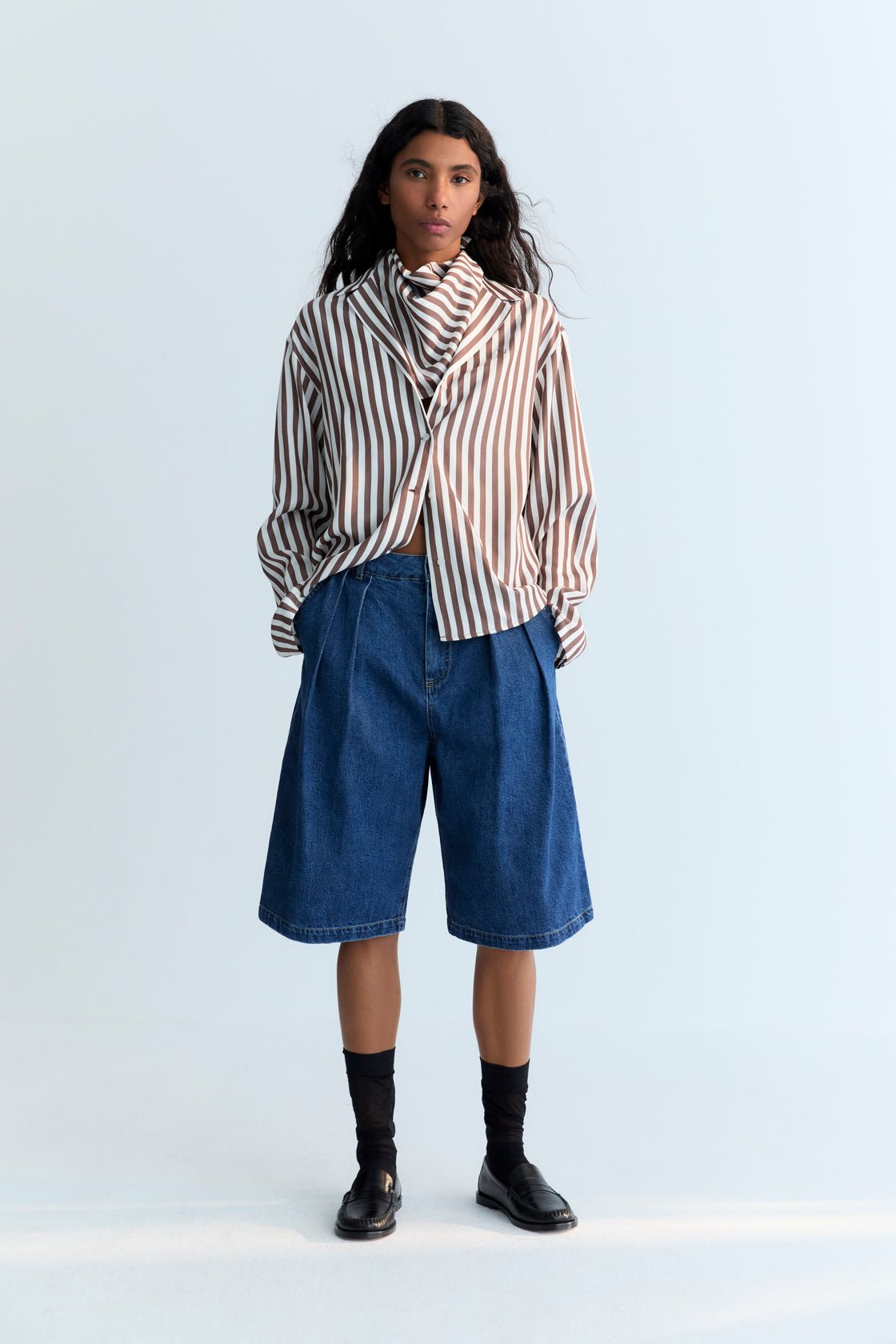 denim woman bermuda the new society