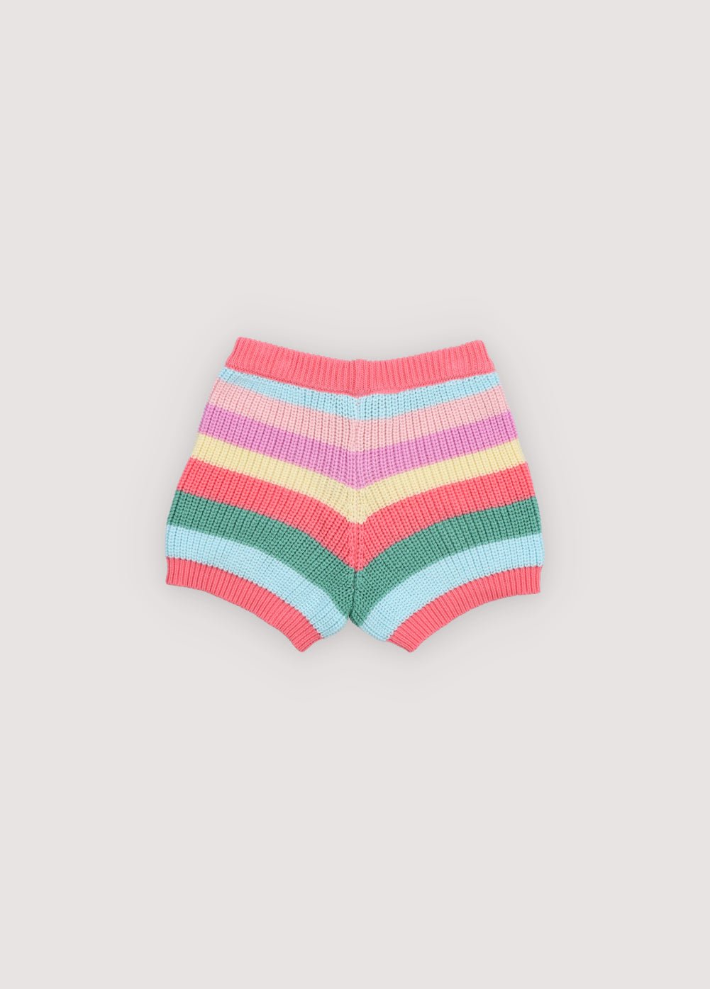 Shorts aus feinem Baumwollstrick mit verspieltem mehrfarbigem Streifenmuster und geripptem Gummibund für eine bequeme, flexible Passform.