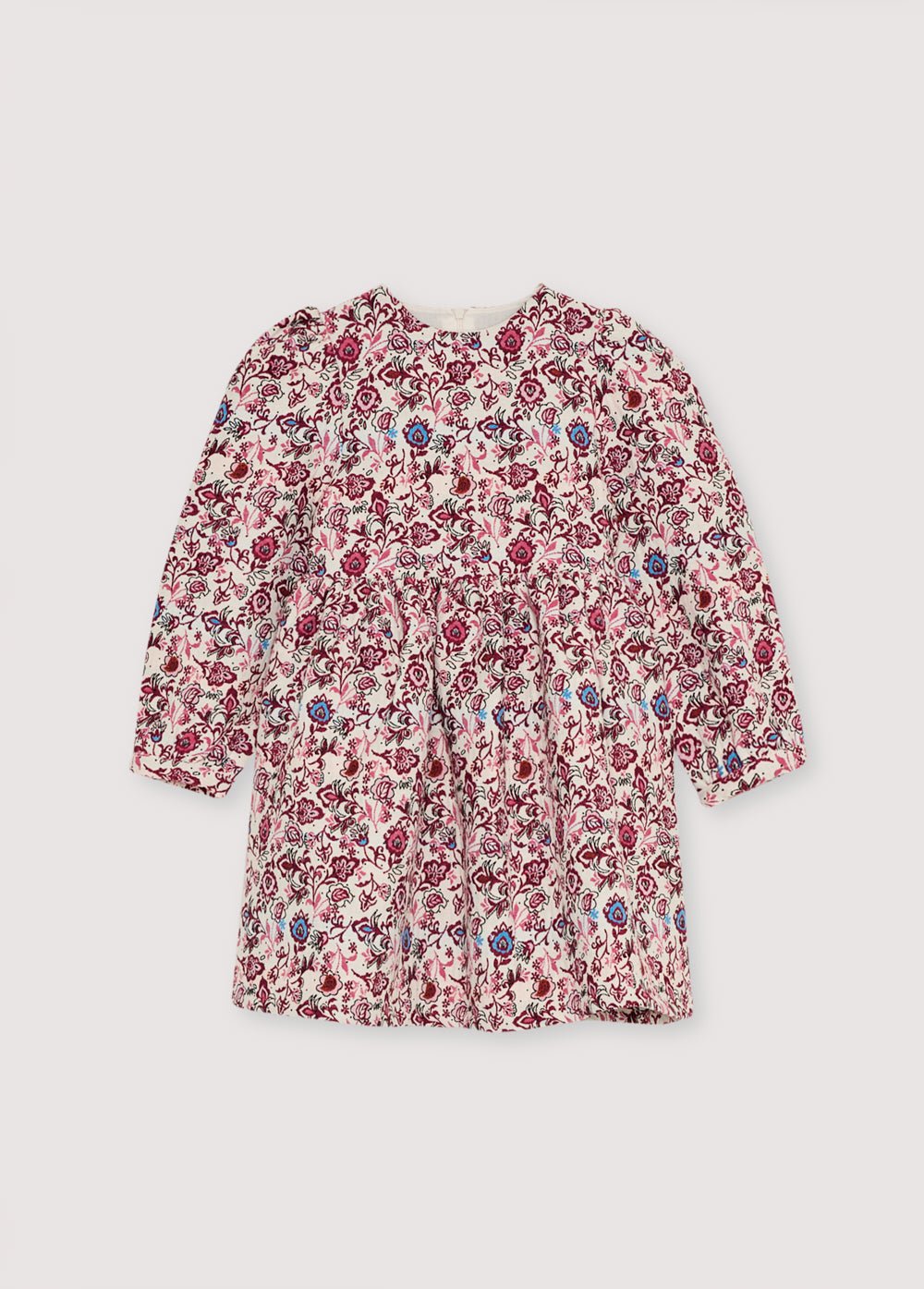 Un vestido de noche atemporal confeccionado en elegante jacquard floral, diseñado para causar impresión. 
