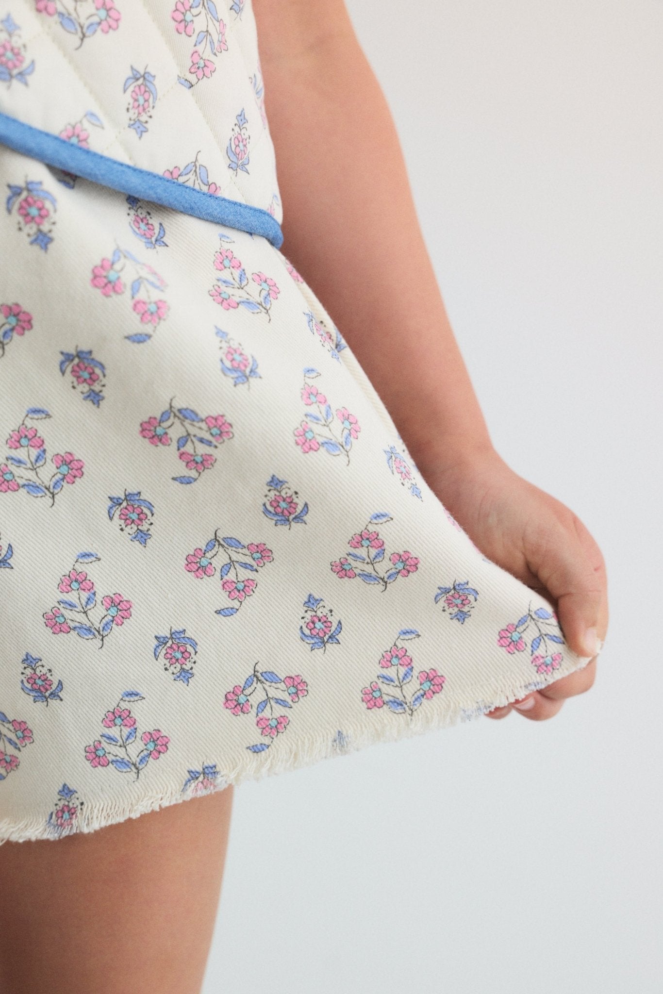 Clavel Short Clavel Print