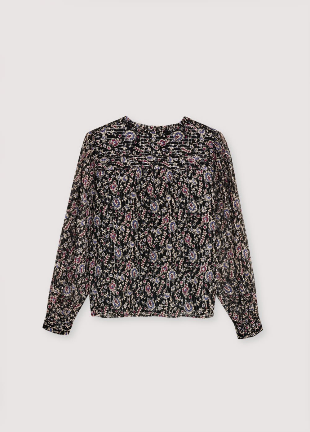 Blouse en viscose avec lurex et un bel imprimé. Il présente une ouverture en trou de serrure sur le devant avec une fermeture à nouer et des détails plissés à la main.