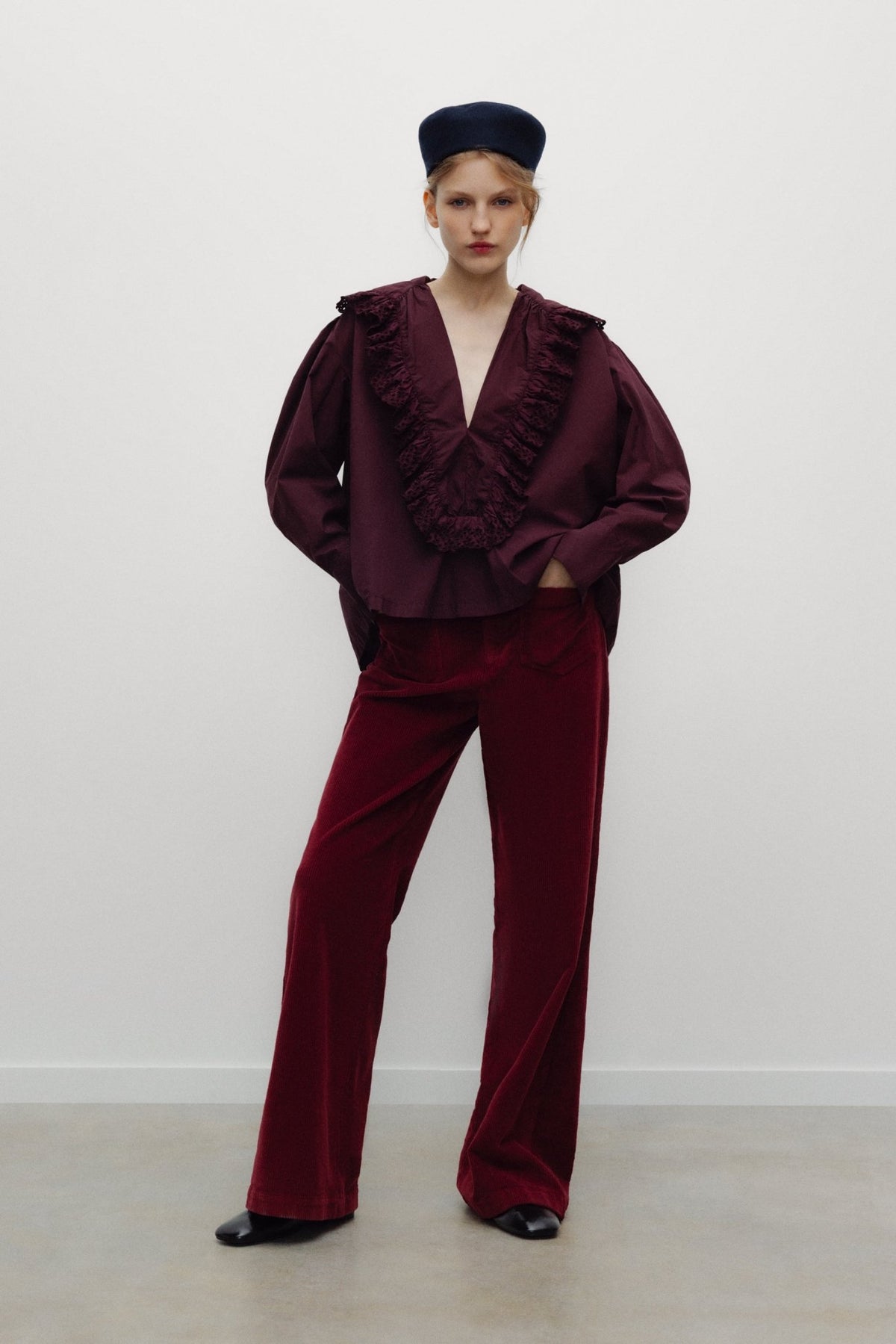 Ines Woman Trouser Rumba Redtrousers