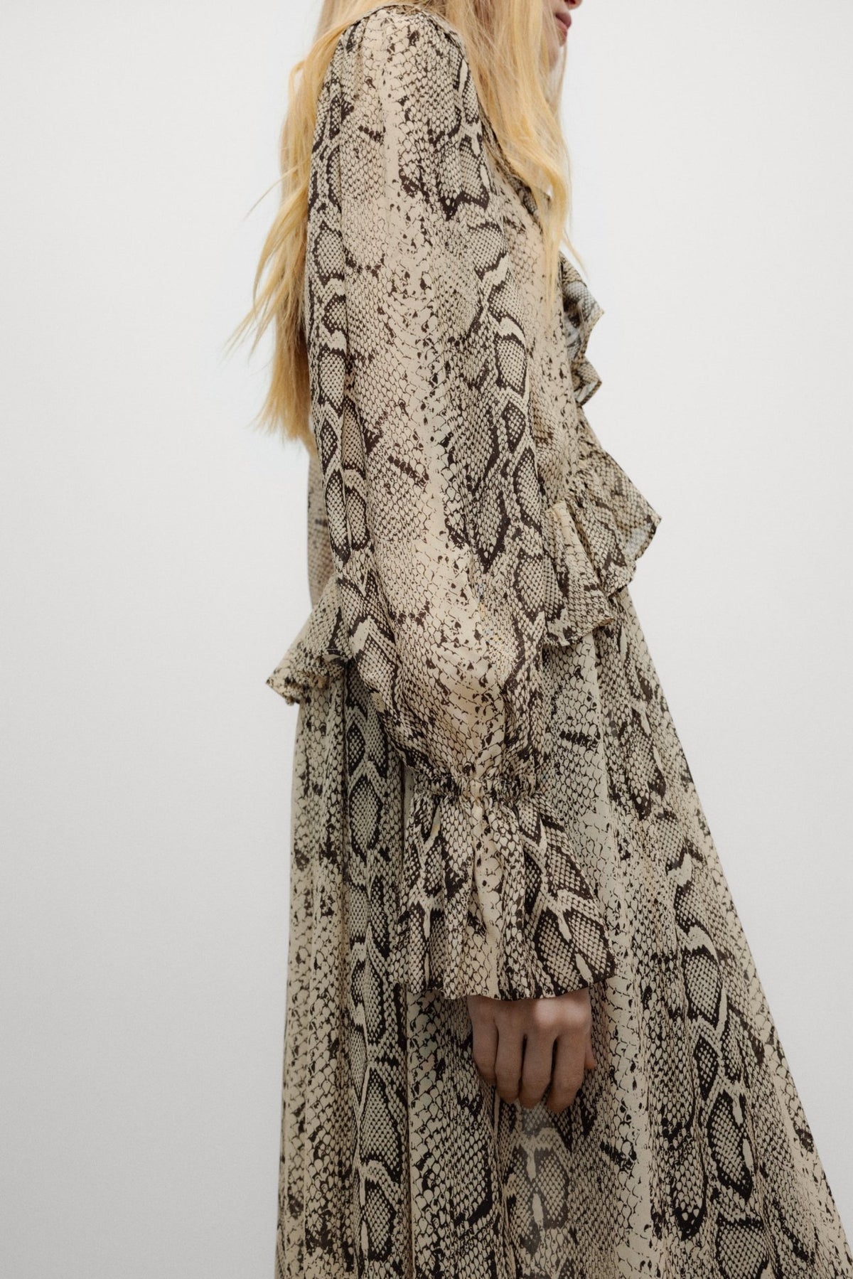 Isley Woman Dressdress