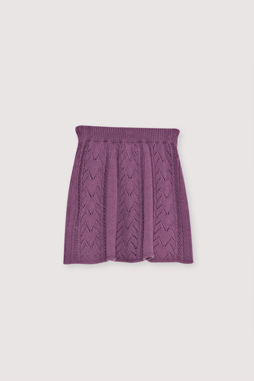 This knit skirt in Grape Bliss combines recycled cashmere and wool for a soft, sustainable fabric blend. 